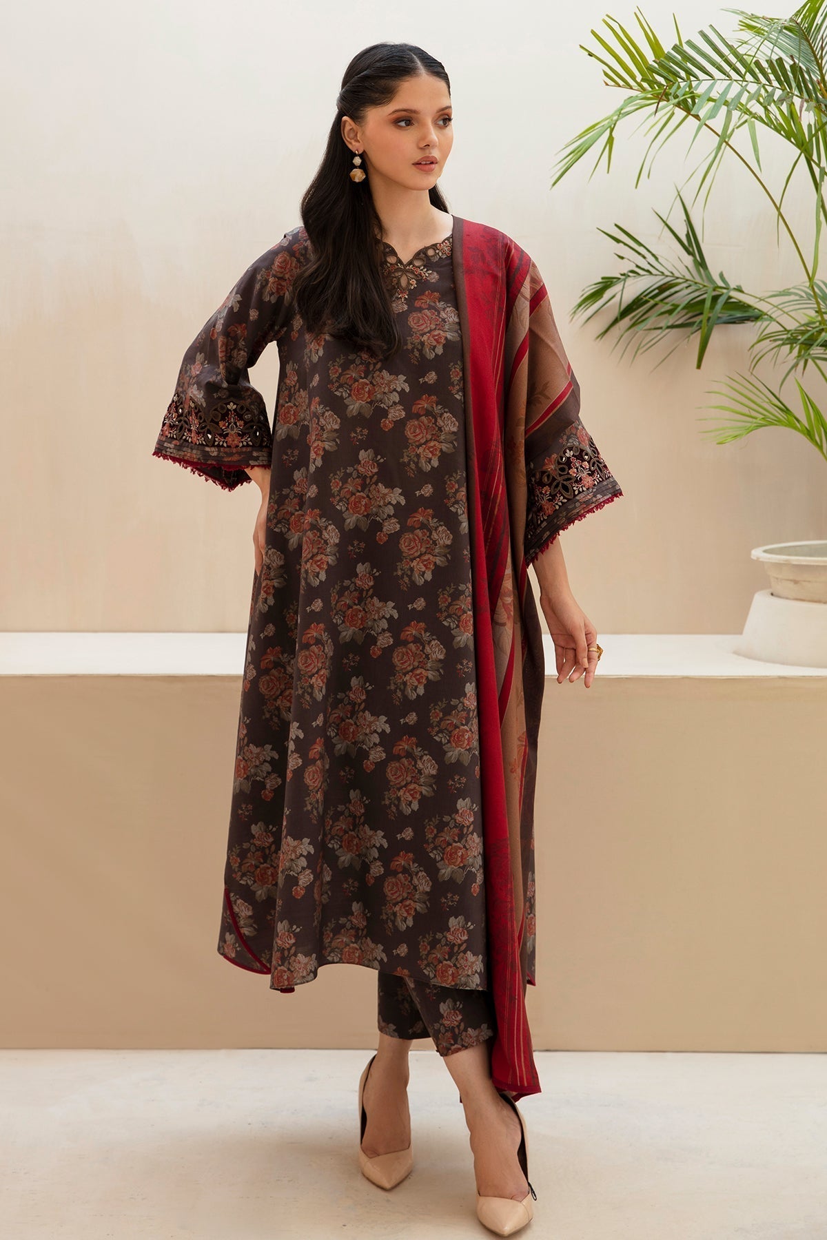 BAROQUE-DIGITAL PRINTED VISCOSE UF-438