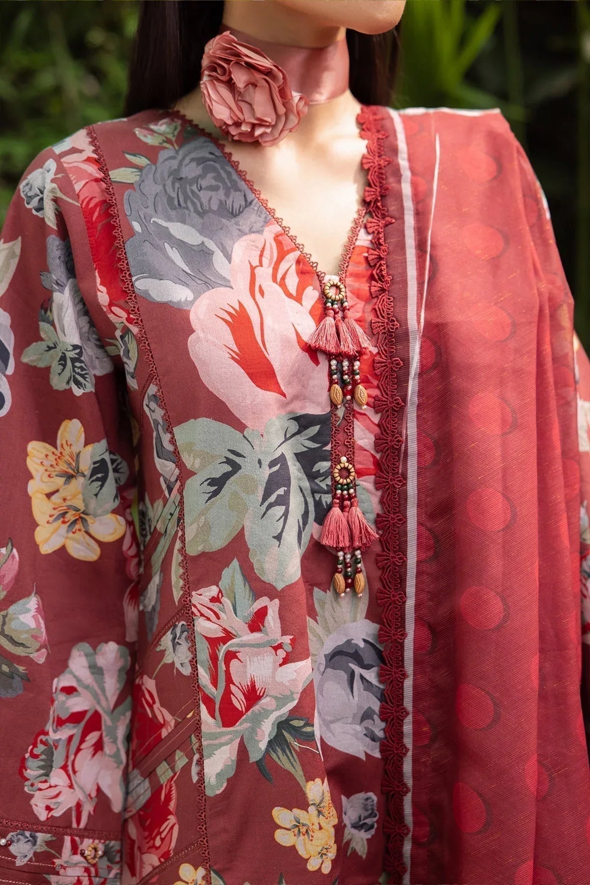 Alizeh | Sheen Lawn Prints 24 | PETUNIA - Rang-e-Khaas