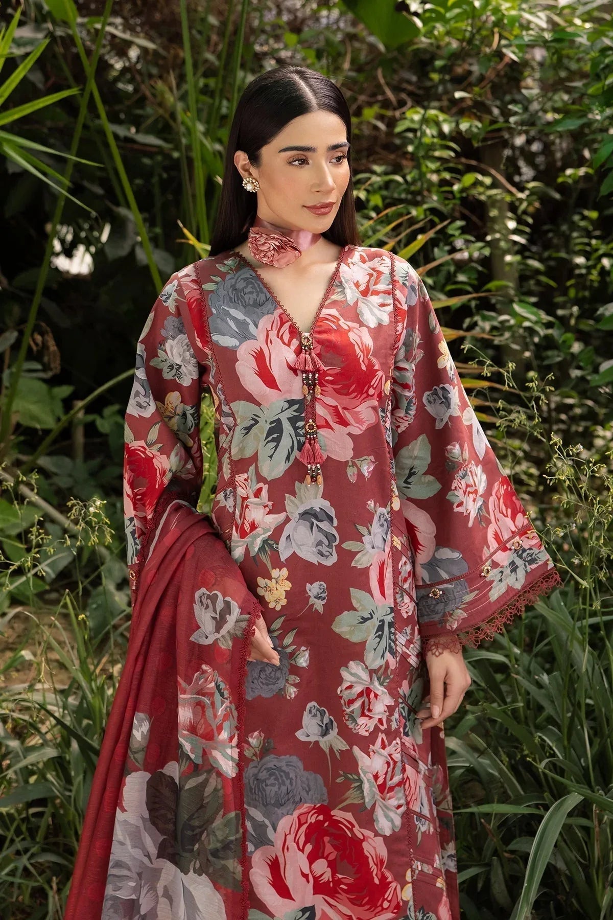 Alizeh | Sheen Lawn Prints 24 | PETUNIA - Rang-e-Khaas