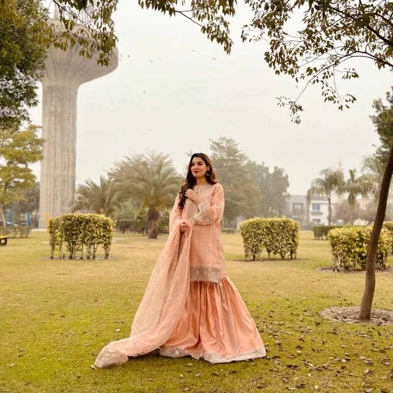 Daud Abbas | Formals Collection | Zaira - Rang-e-Khaas