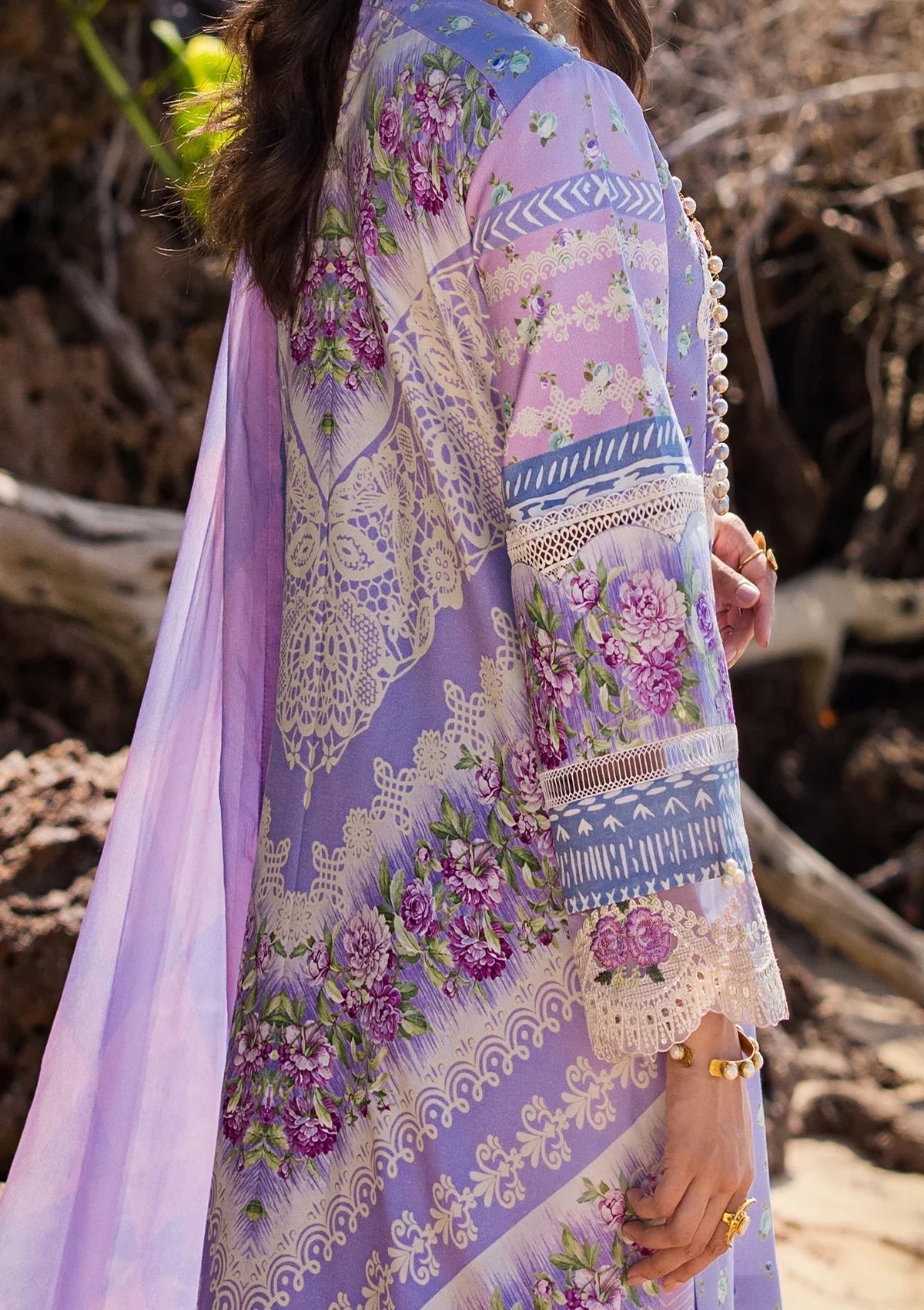 ELAF Signature Embroidered Lawn Unstitched 3Pc Suit ESL-04A MADEMOISELLE