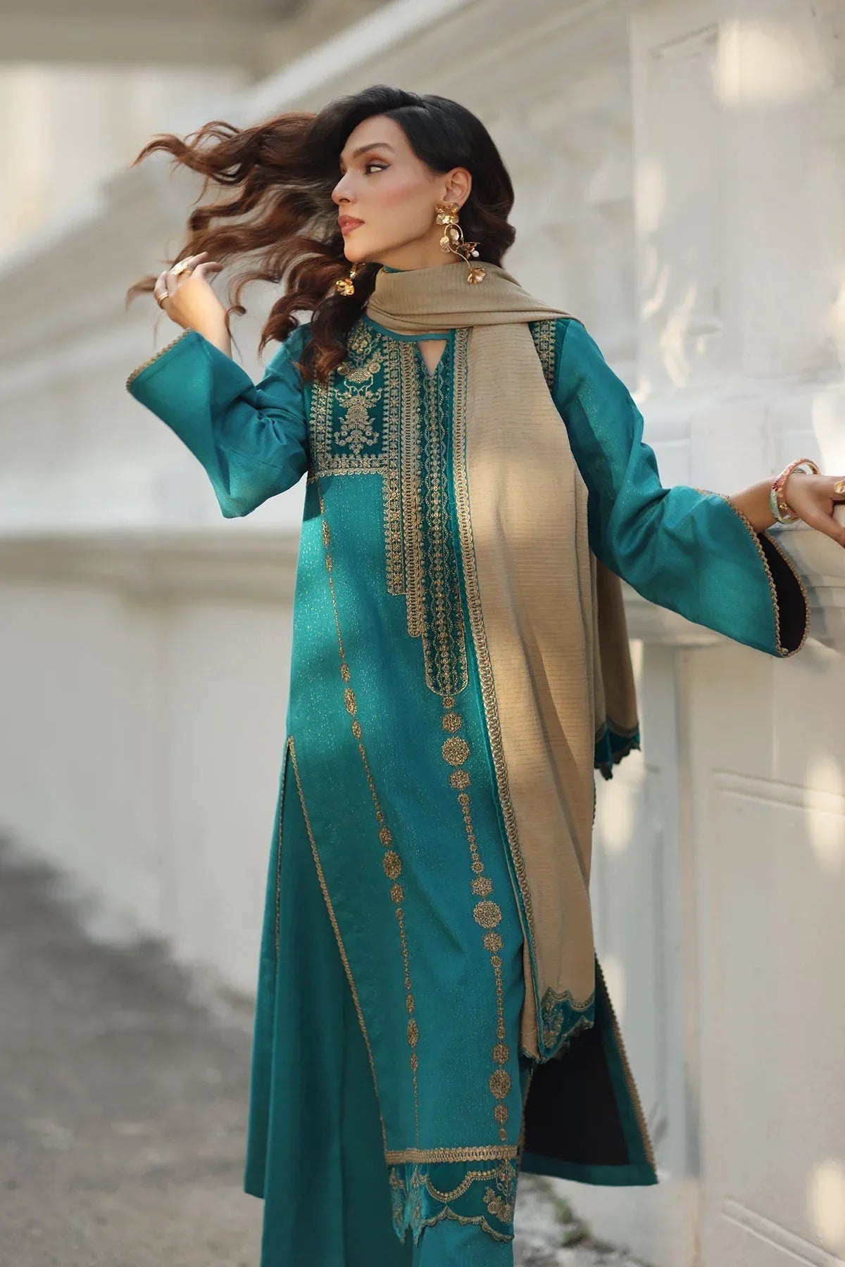 Charizma | Signature Swiss 25 | CSW5-04 - Rang-e-Khaas