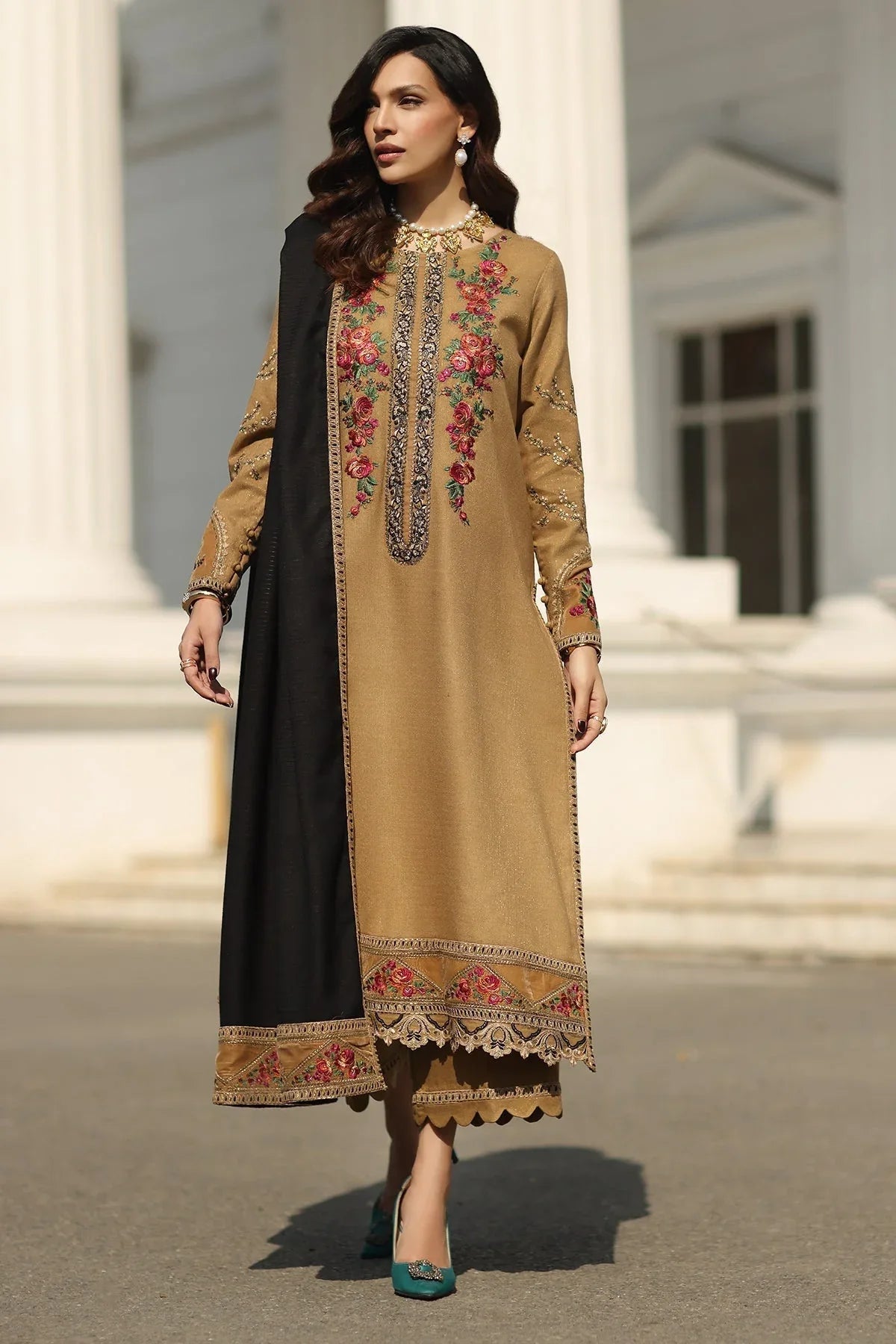 Charizma | Signature Swiss 25 | CSW5-05 - Rang-e-Khaas