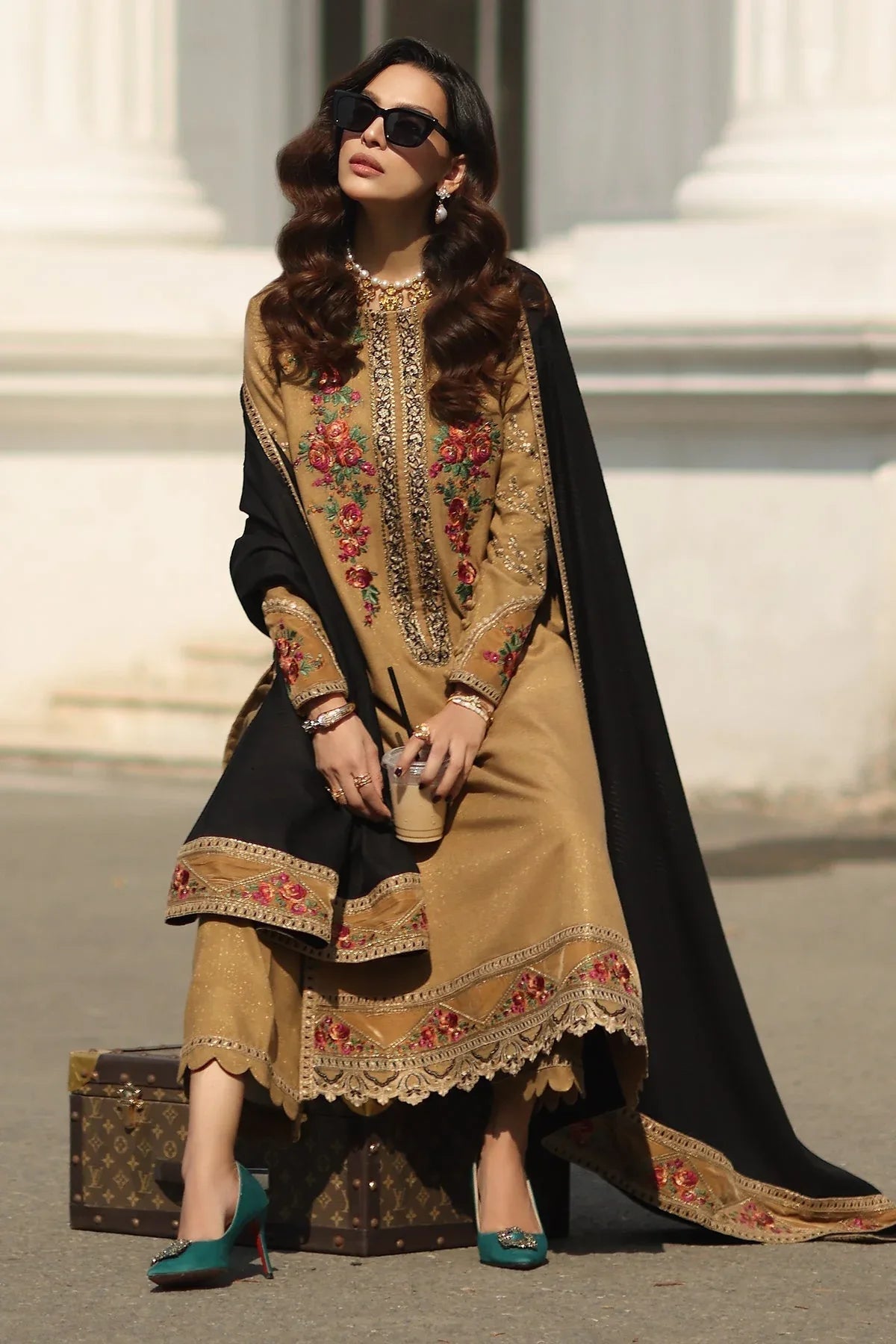 Charizma | Signature Swiss 25 | CSW5-05 - Rang-e-Khaas