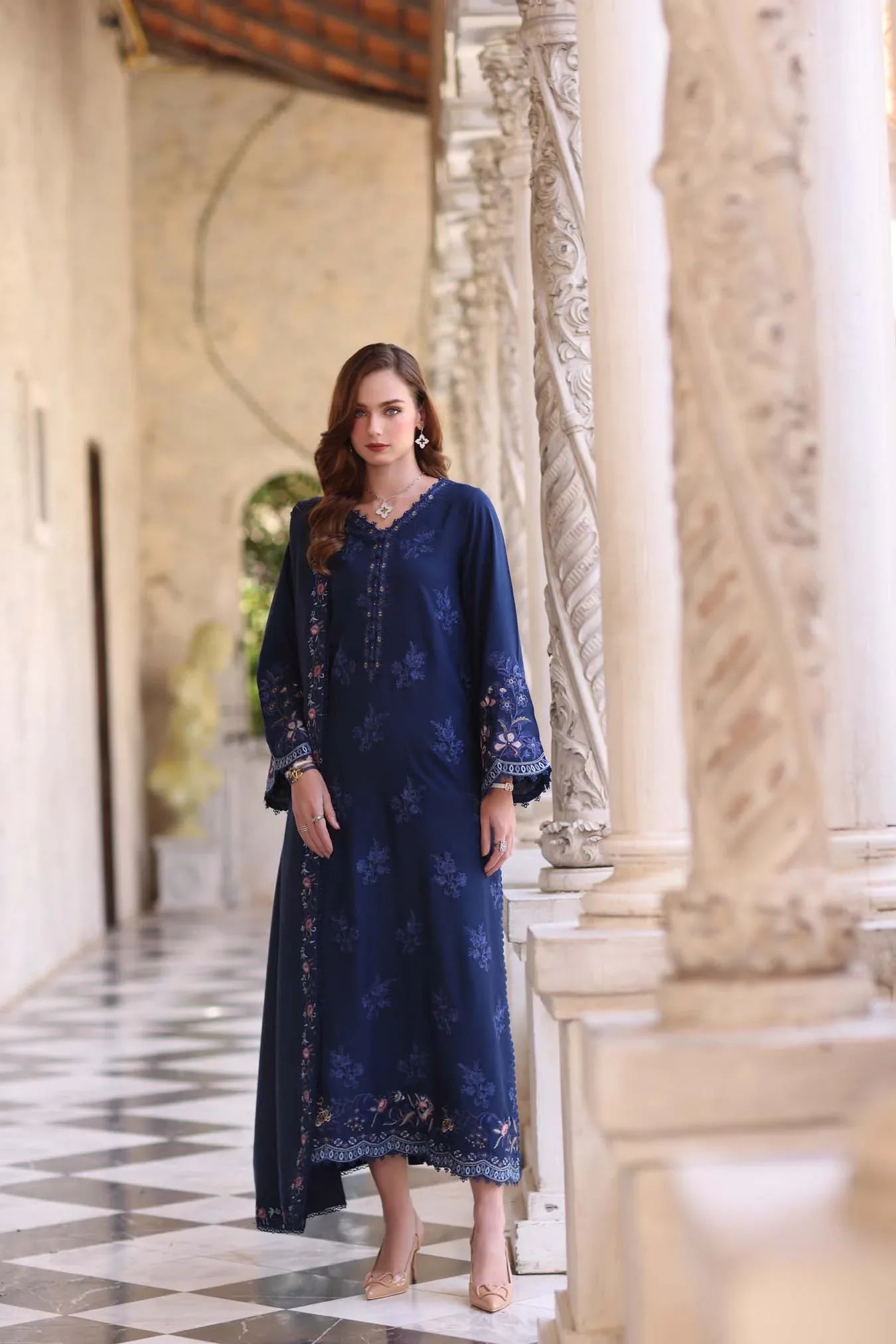 Noor by Saadia Asad | Winter Pashmina 25 | Sapphire - Rang-e-Khaas