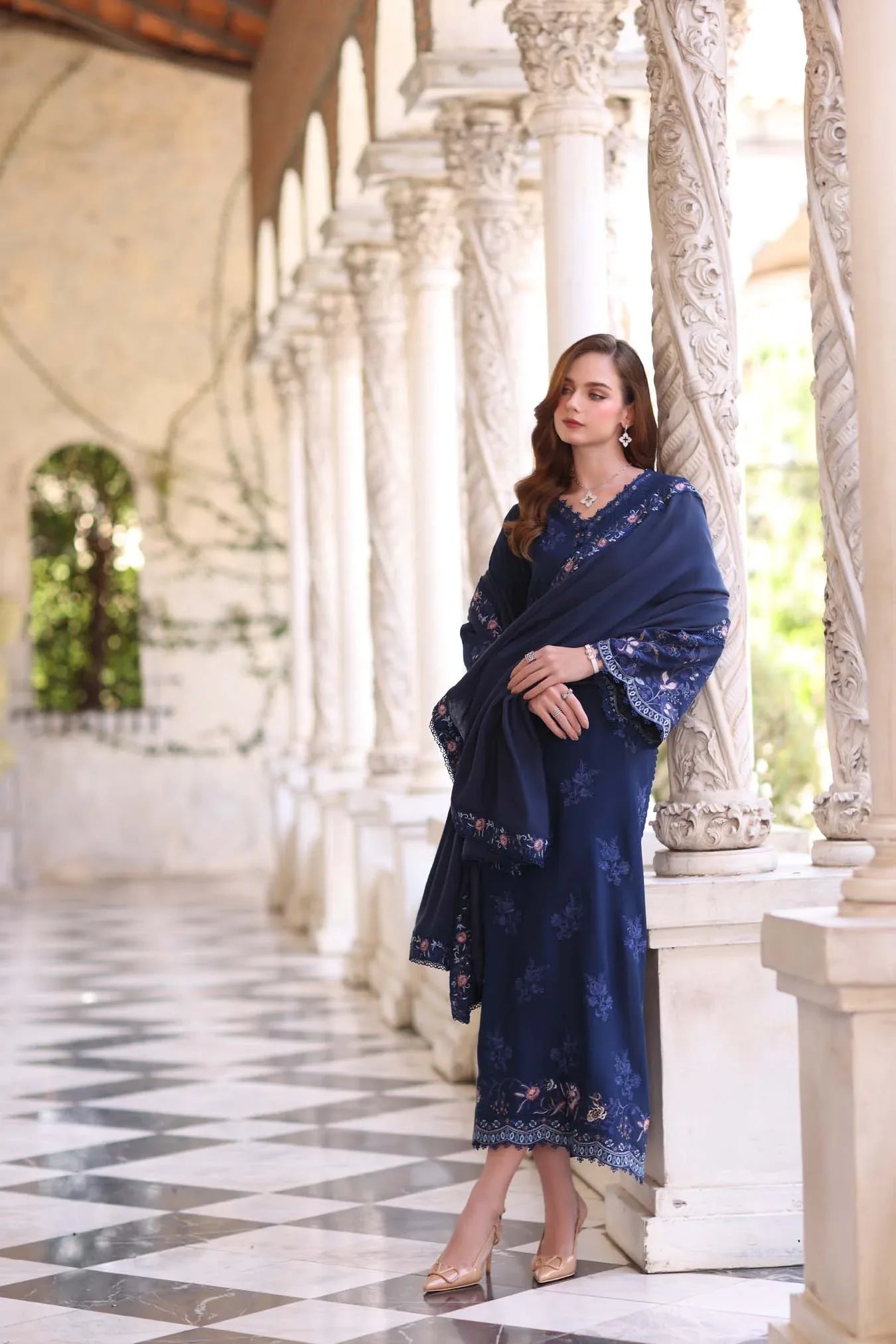 Noor by Saadia Asad | Winter Pashmina 25 | Sapphire - Rang-e-Khaas