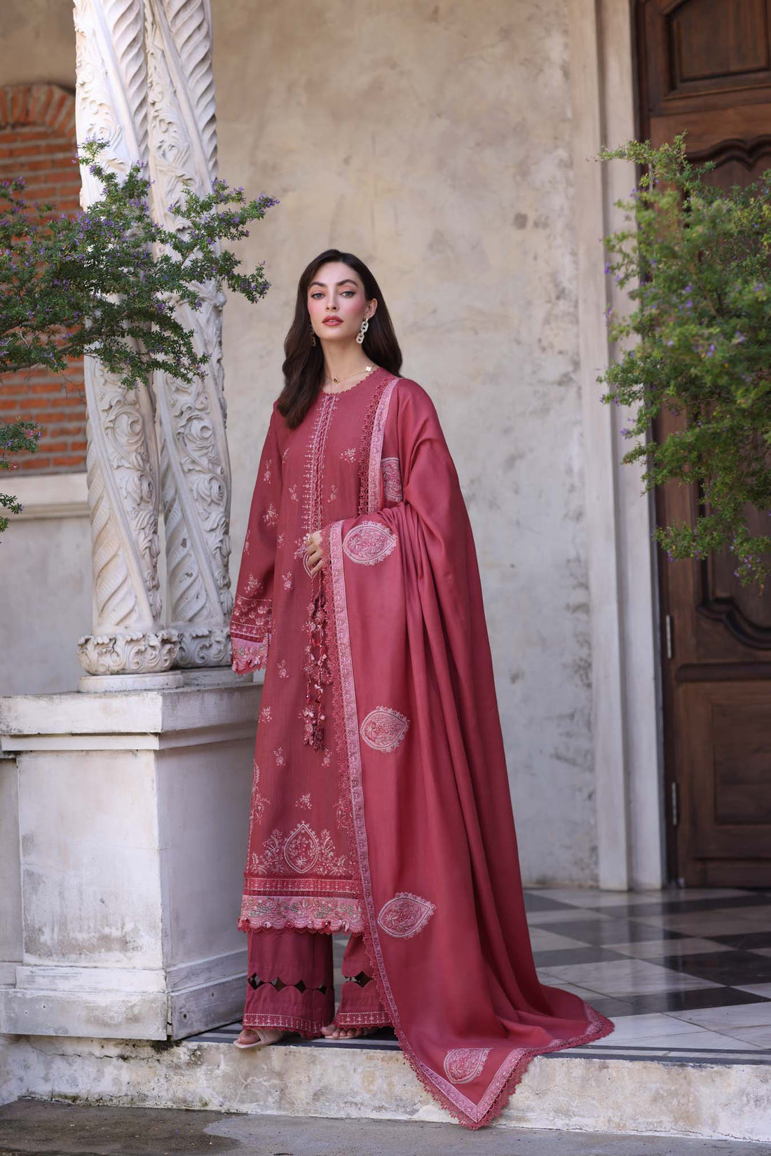 Noor by Saadia Asad | Winter Pashmina 25 | Sienna - Rang-e-Khaas