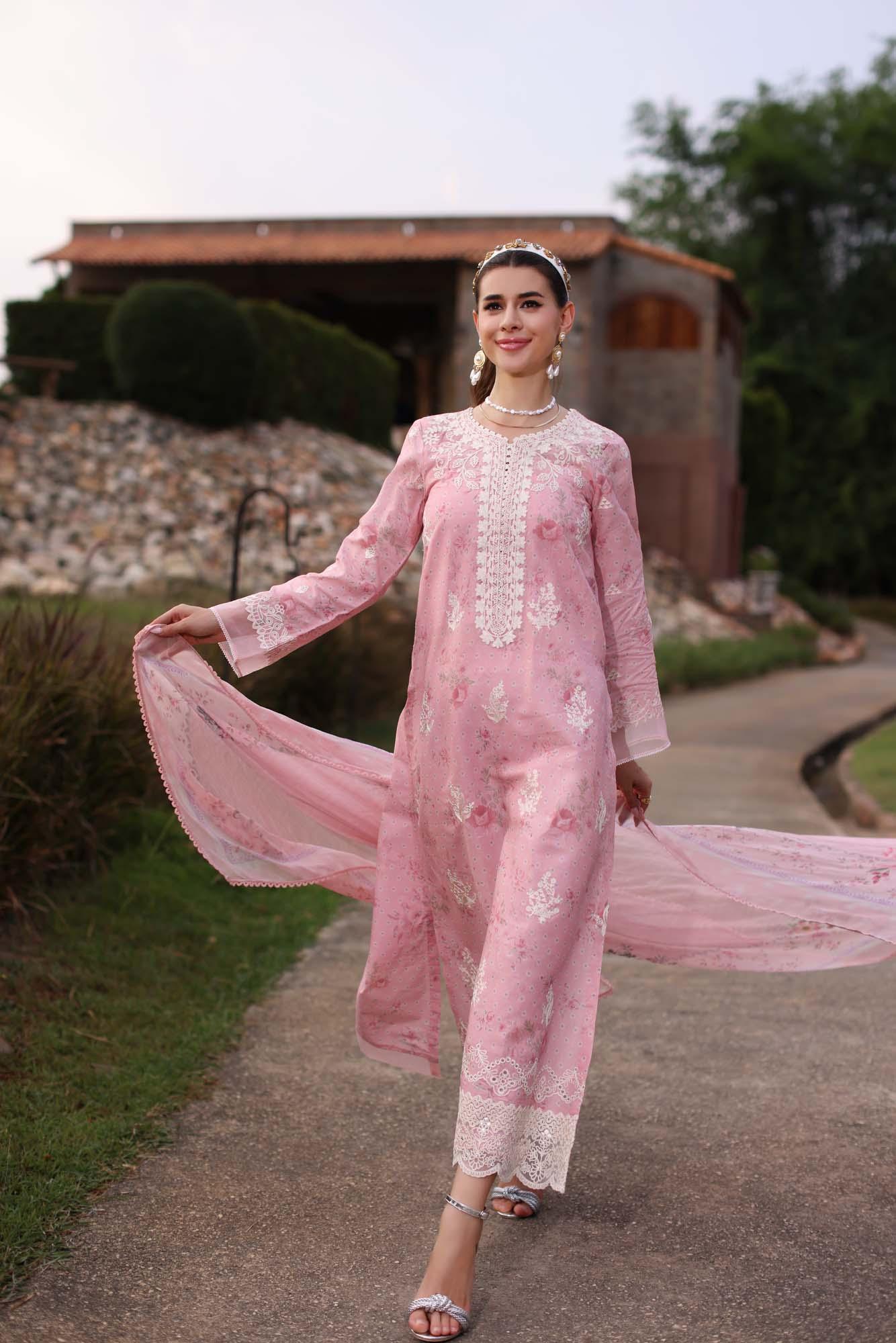 Noor by Saadia Asad | Eid Luxe Printkari 24 | D7 - Rang-e-Khaas