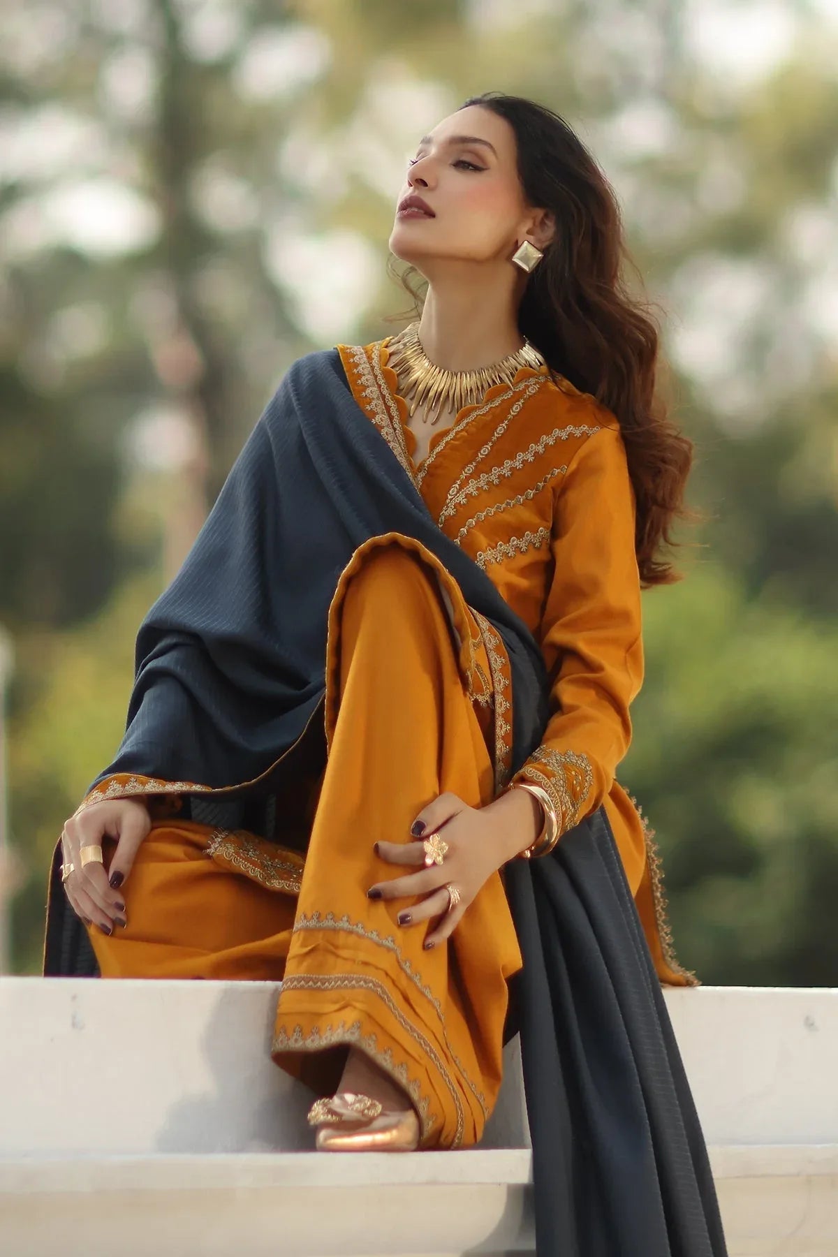 Charizma | Signature Swiss 25 | CSW5-08 - Rang-e-Khaas