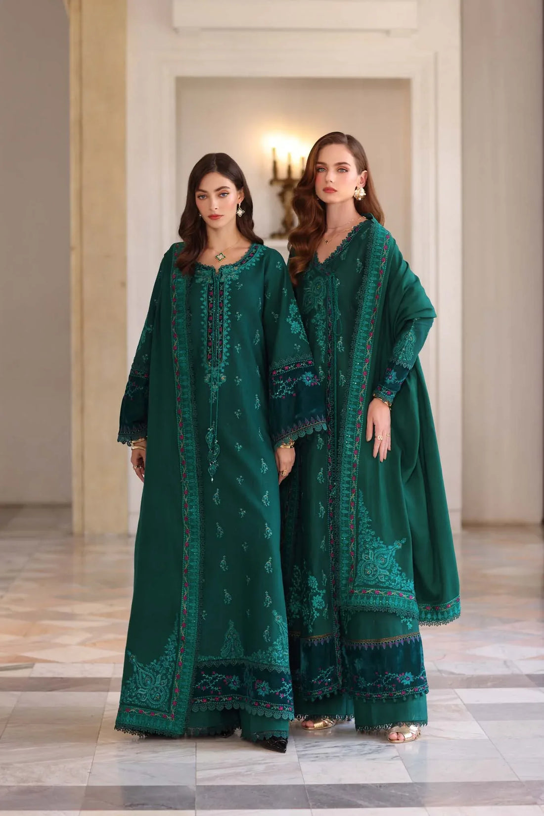 Noor by Saadia Asad | Winter Pashmina 25 | Emerald Reverie - Rang-e-Khaas