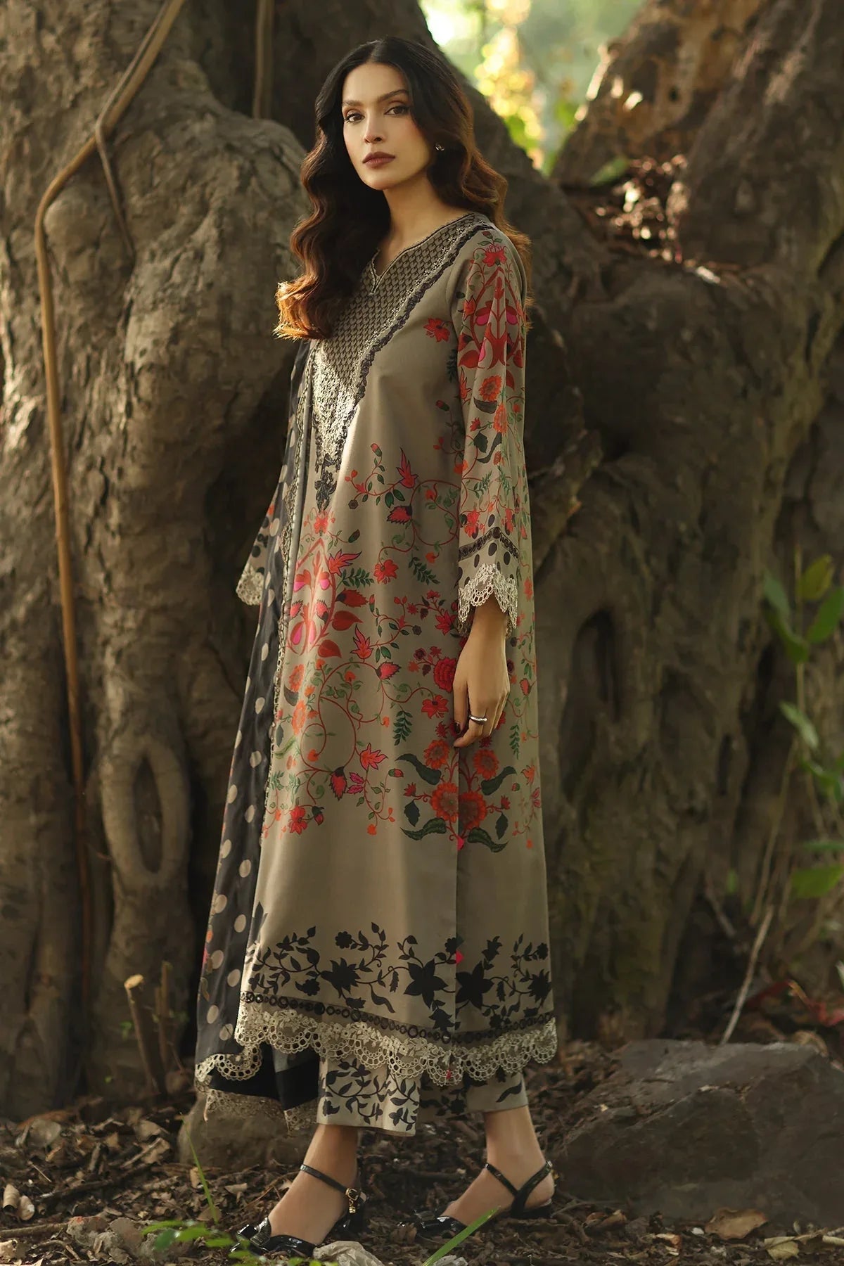 Charizma | Aniq Winter 25 | ANW6-12 - Rang-e-Khaas