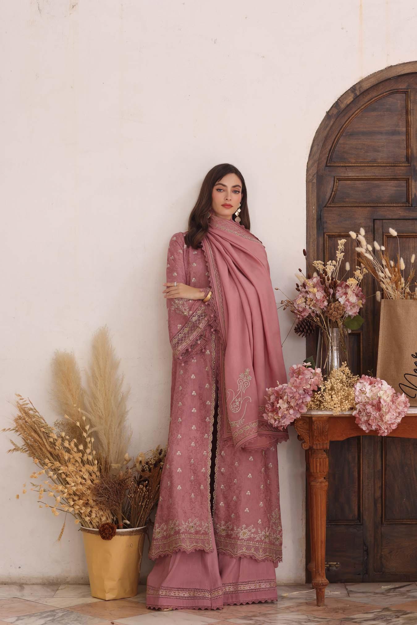 Noor by Saadia Asad | Winter Pashmina 25 | Aveline - Rang-e-Khaas