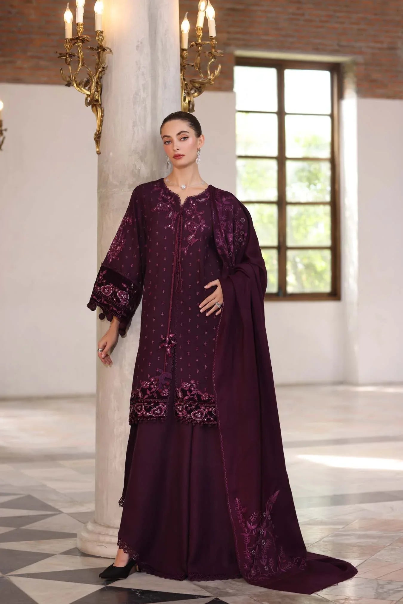 Noor by Saadia Asad | Winter Pashmina 25 | Damson - Rang-e-Khaas