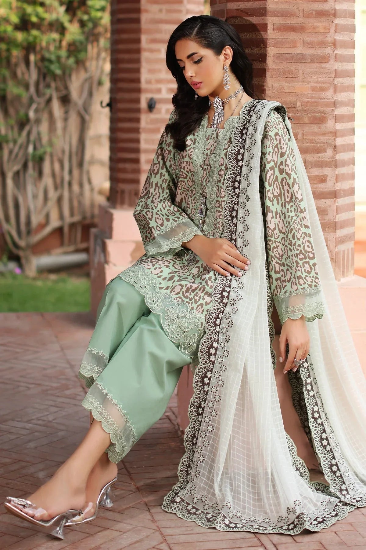 Charizma | Combination 25 | CCS-4-26 - Rang-e-Khaas