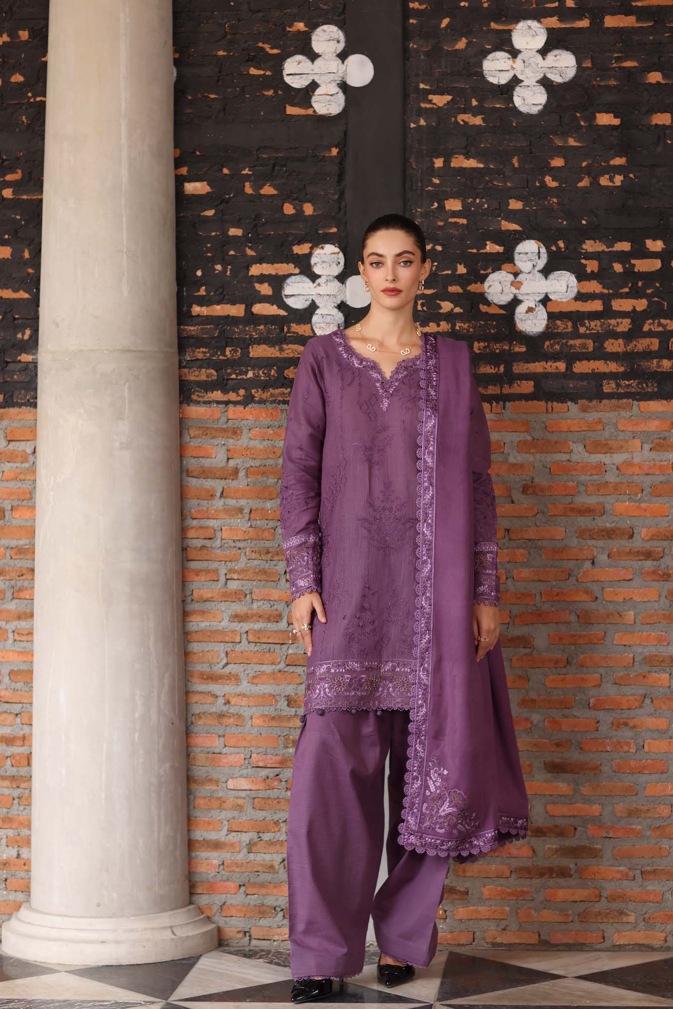 Noor by Saadia Asad | Winter Pashmina 25 | Serenity - Rang-e-Khaas