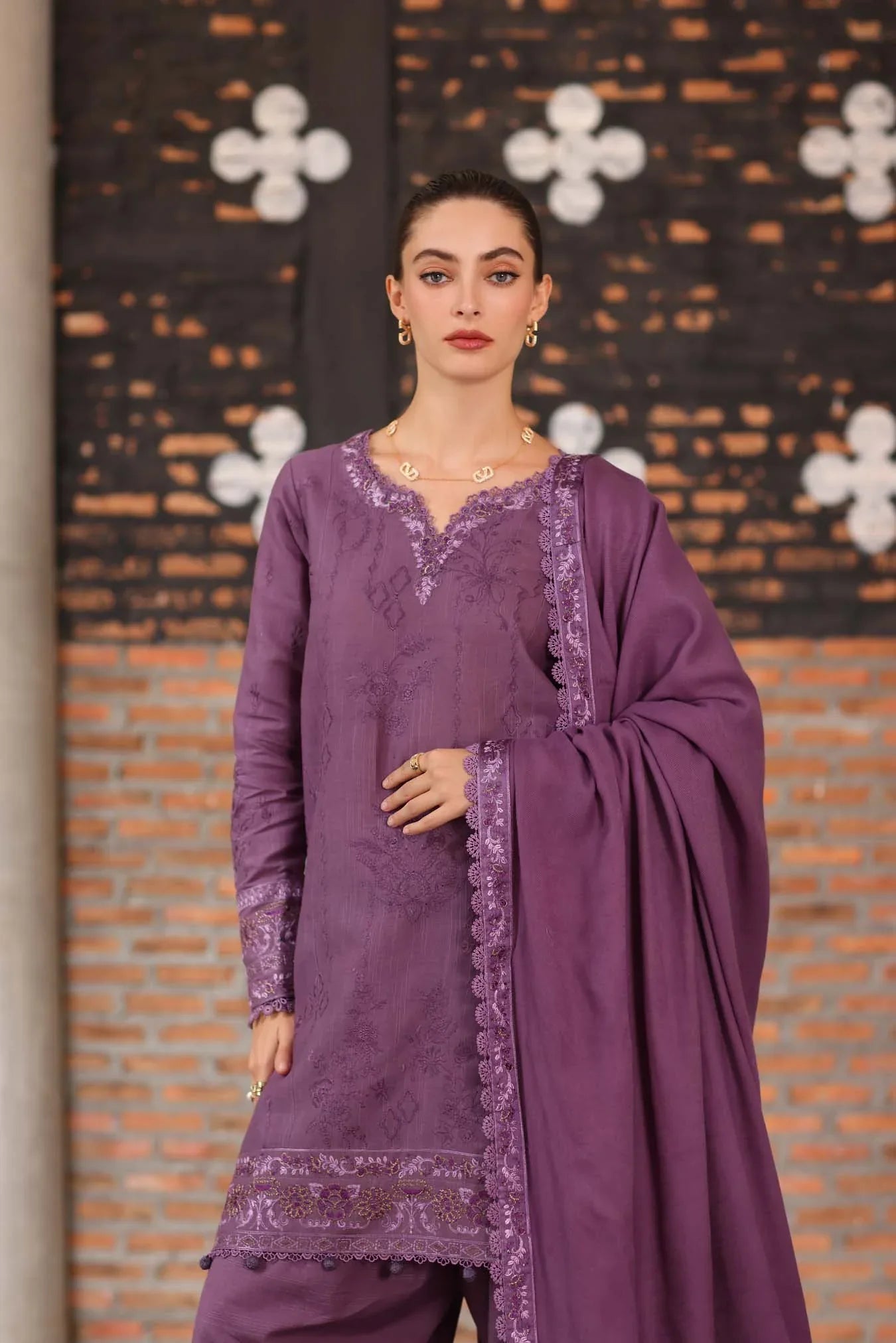 Noor by Saadia Asad | Winter Pashmina 25 | Serenity - Rang-e-Khaas