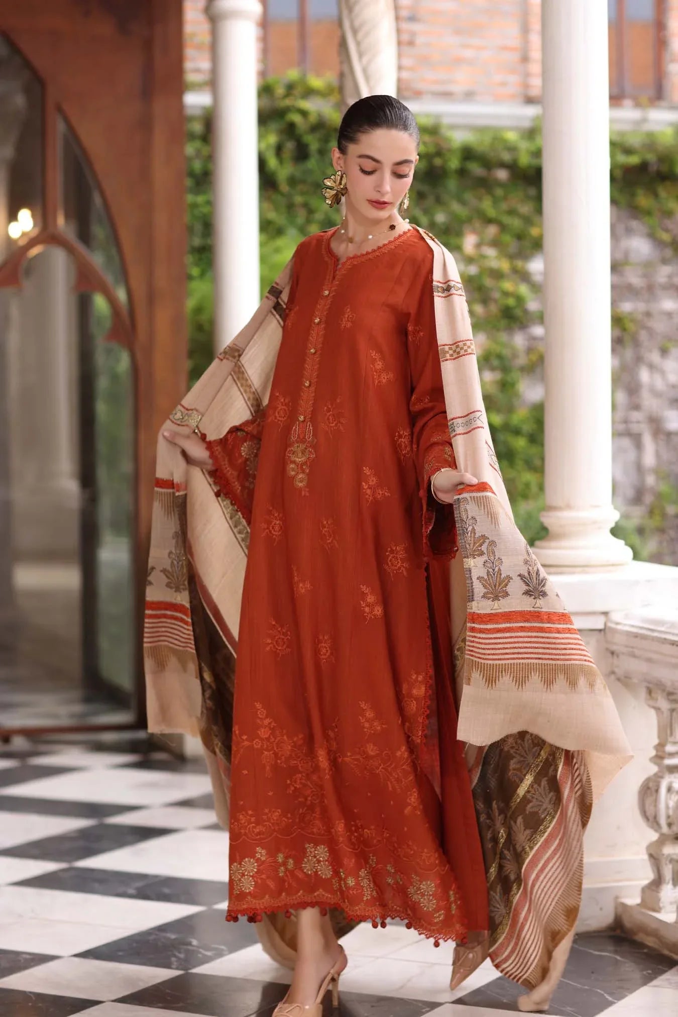 Noor by Saadia Asad | Winter Pashmina 25 | Rustique - Rang-e-Khaas