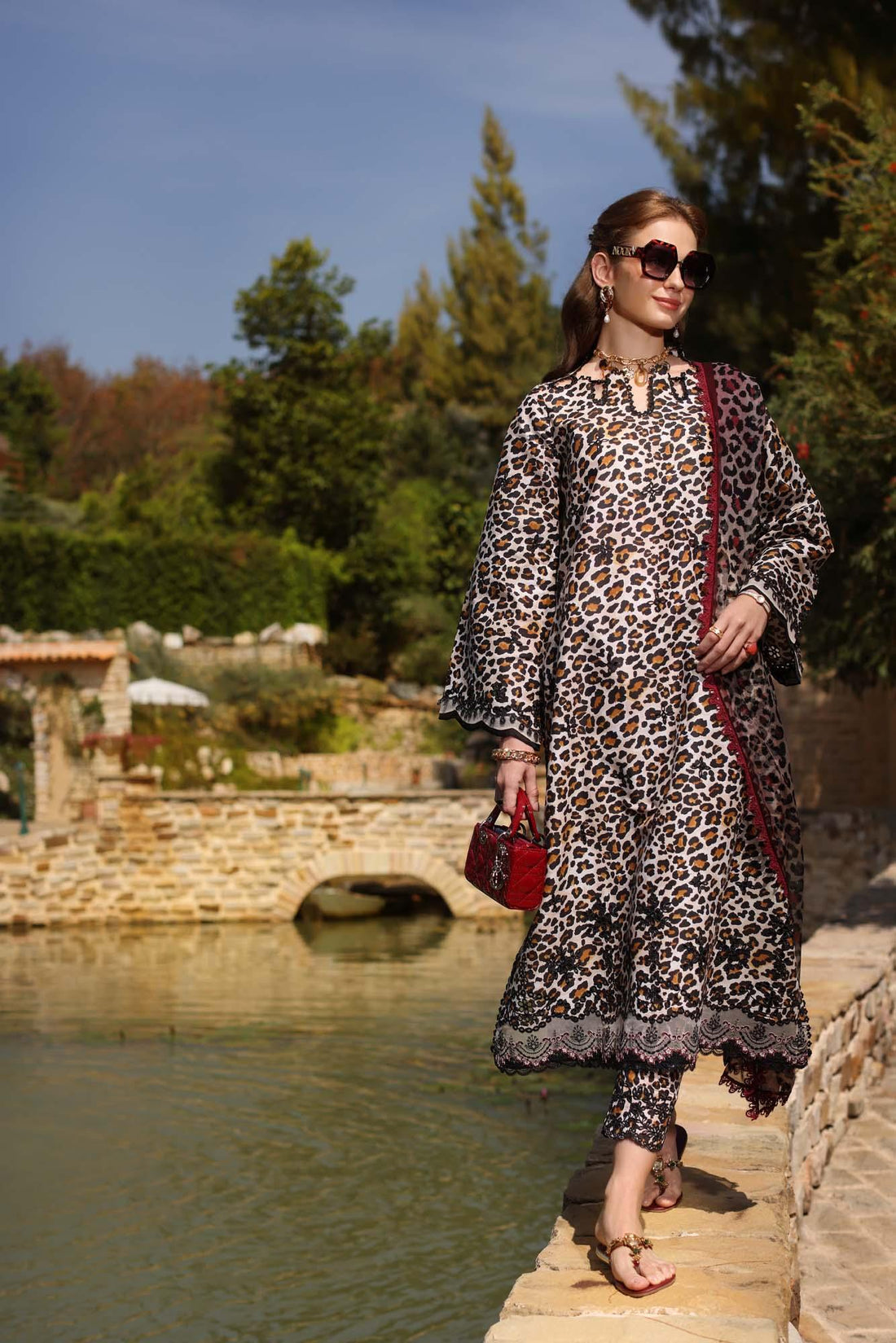 Noor by Saadia Asad | Luxe Chikankari 25 | D2-B - Rang-e-Khaas