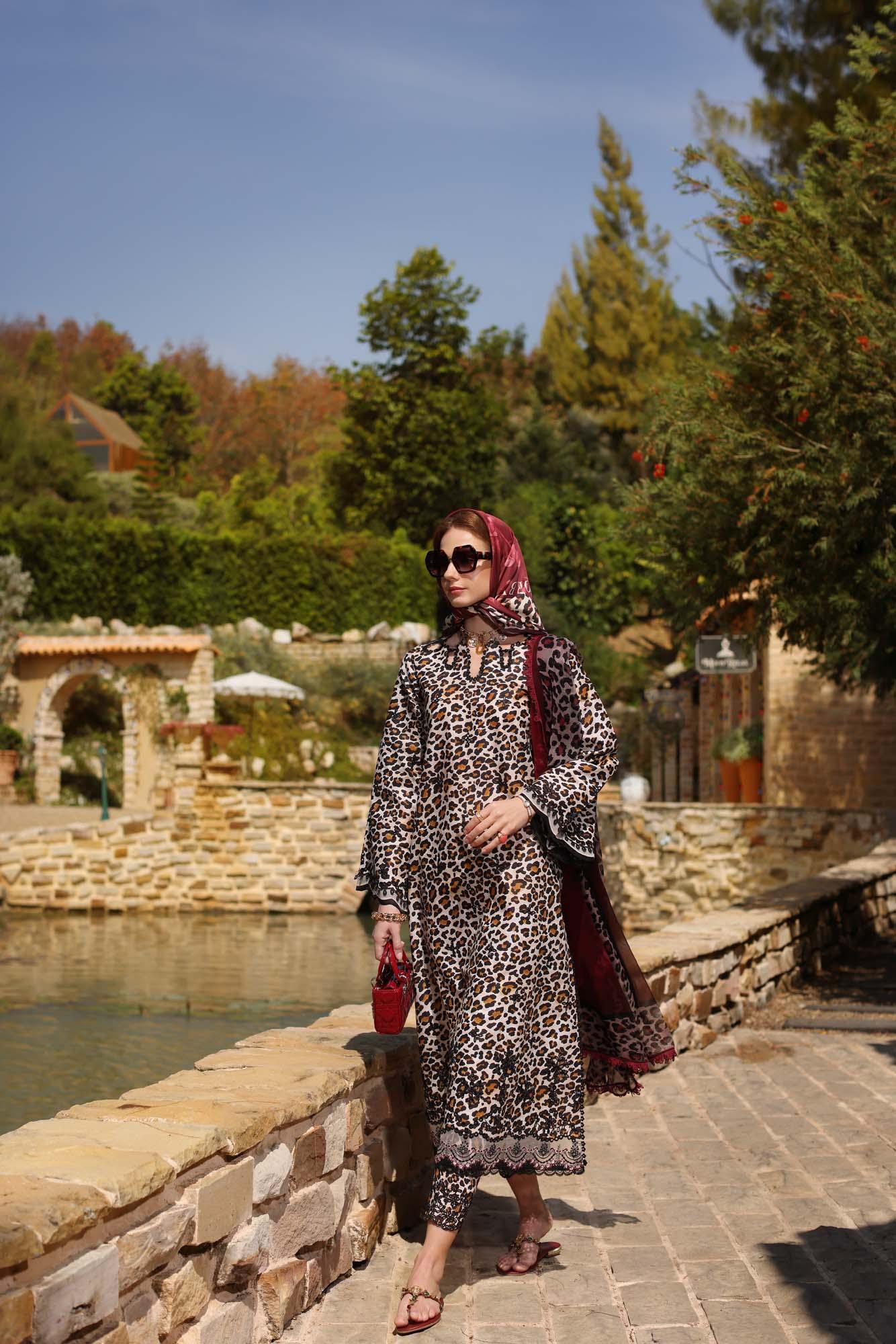 Noor by Saadia Asad | Luxe Chikankari 25 | D2-B - Rang-e-Khaas