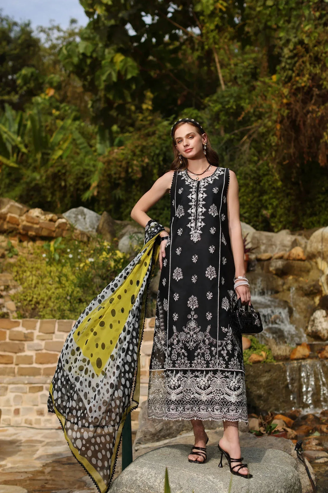 Noor by Saadia Asad | Luxe Chikankari 25 | D3-B - Rang-e-Khaas
