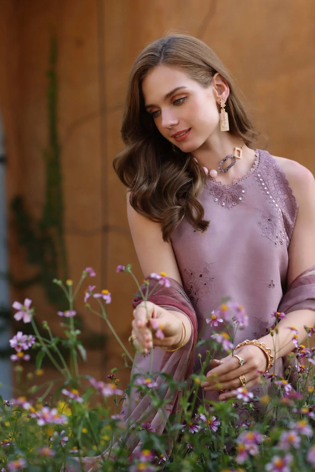 Noor by Saadia Asad | Luxe Chikankari 25 | D8-A - Rang-e-Khaas