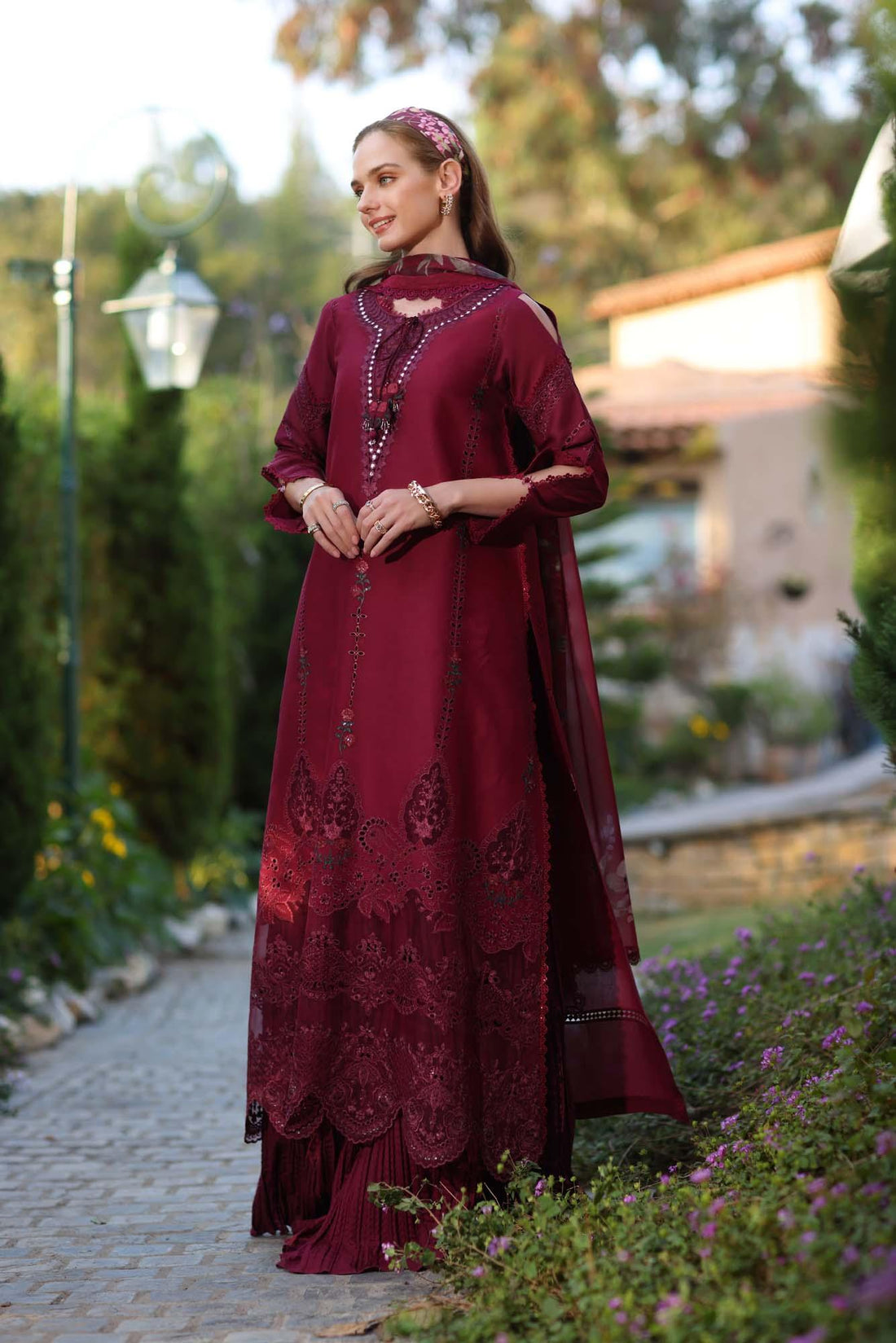 Noor by Saadia Asad | Luxe Chikankari 25 | D6-A - Rang-e-Khaas