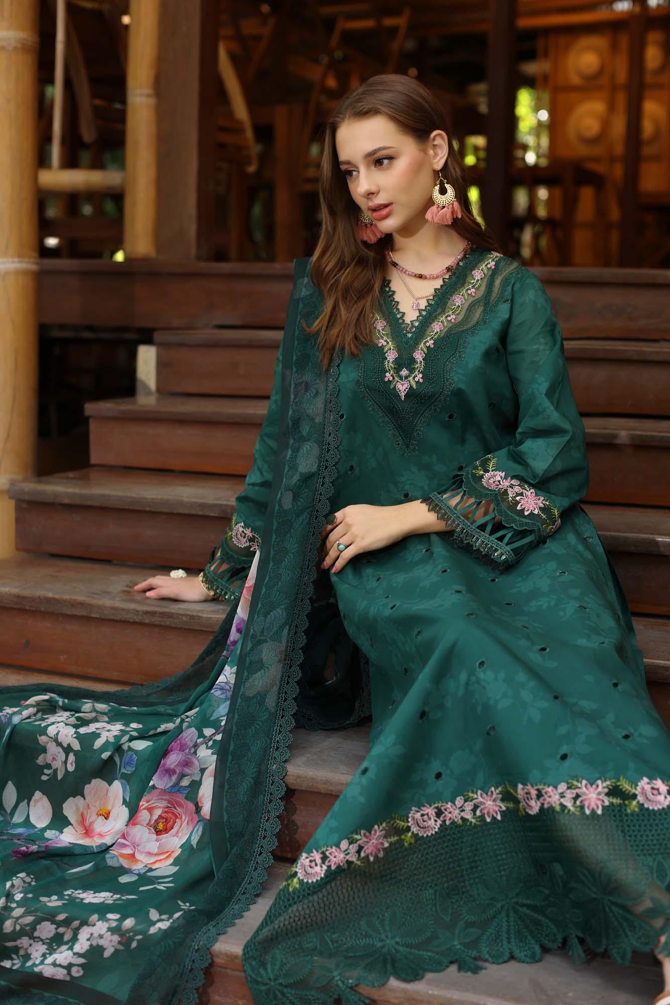 Noor by Saadia Asad | Eid Luxe Printedkari | D9-B - Rang-e-Khaas
