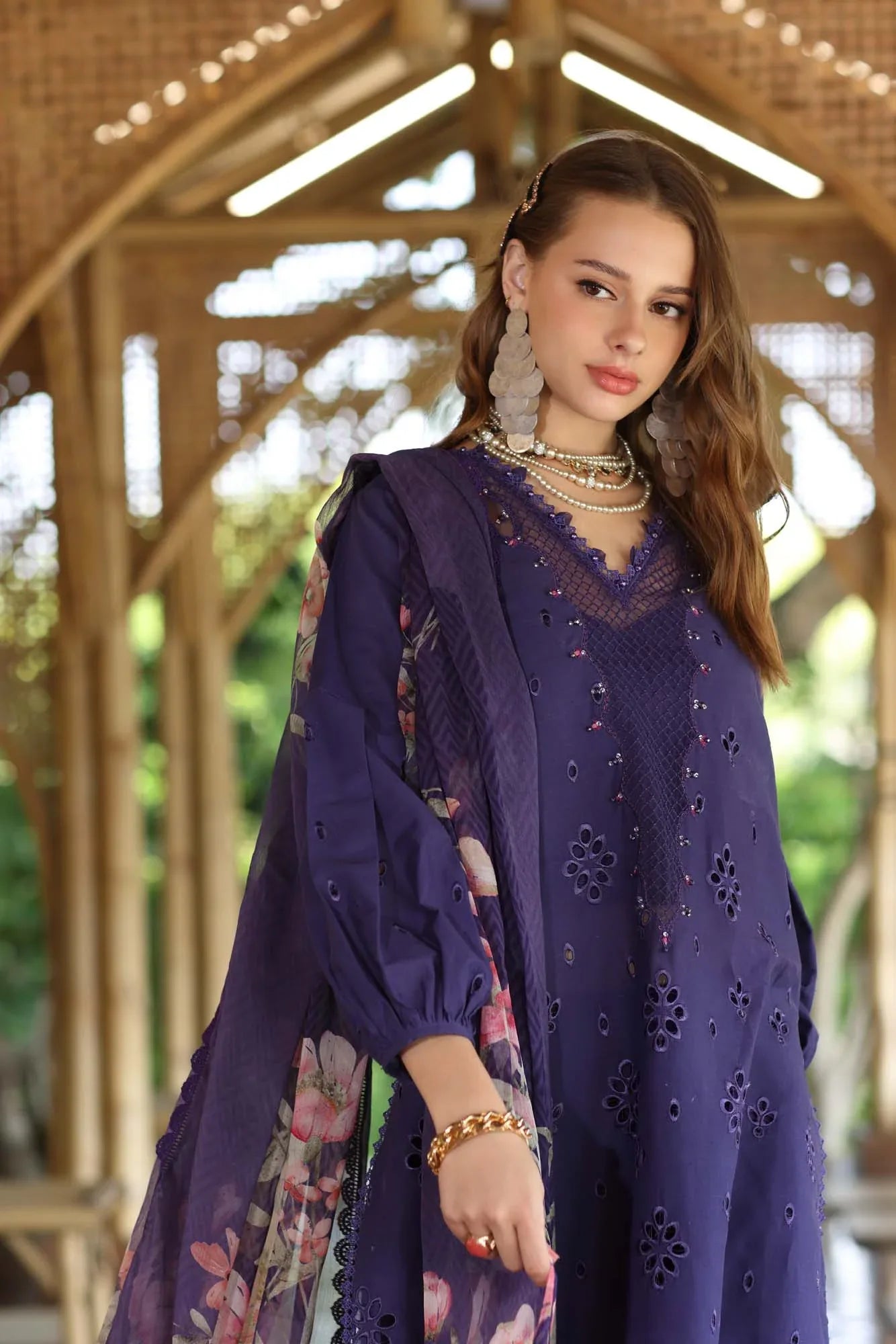 Noor by Saadia Asad | Eid Luxe Printedkari | D7-B - Rang-e-Khaas