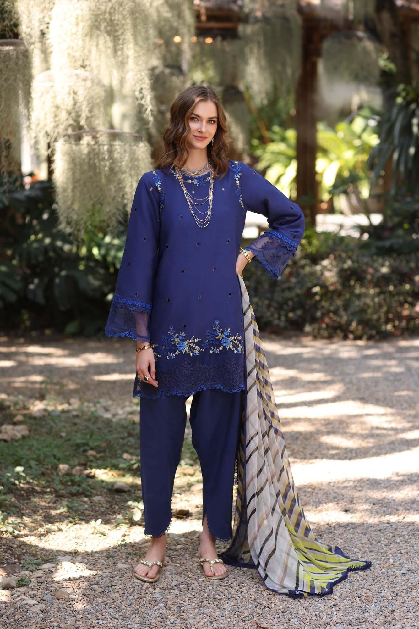 Noor by Saadia Asad | Eid Luxe Printedkari | D3-A - Rang-e-Khaas