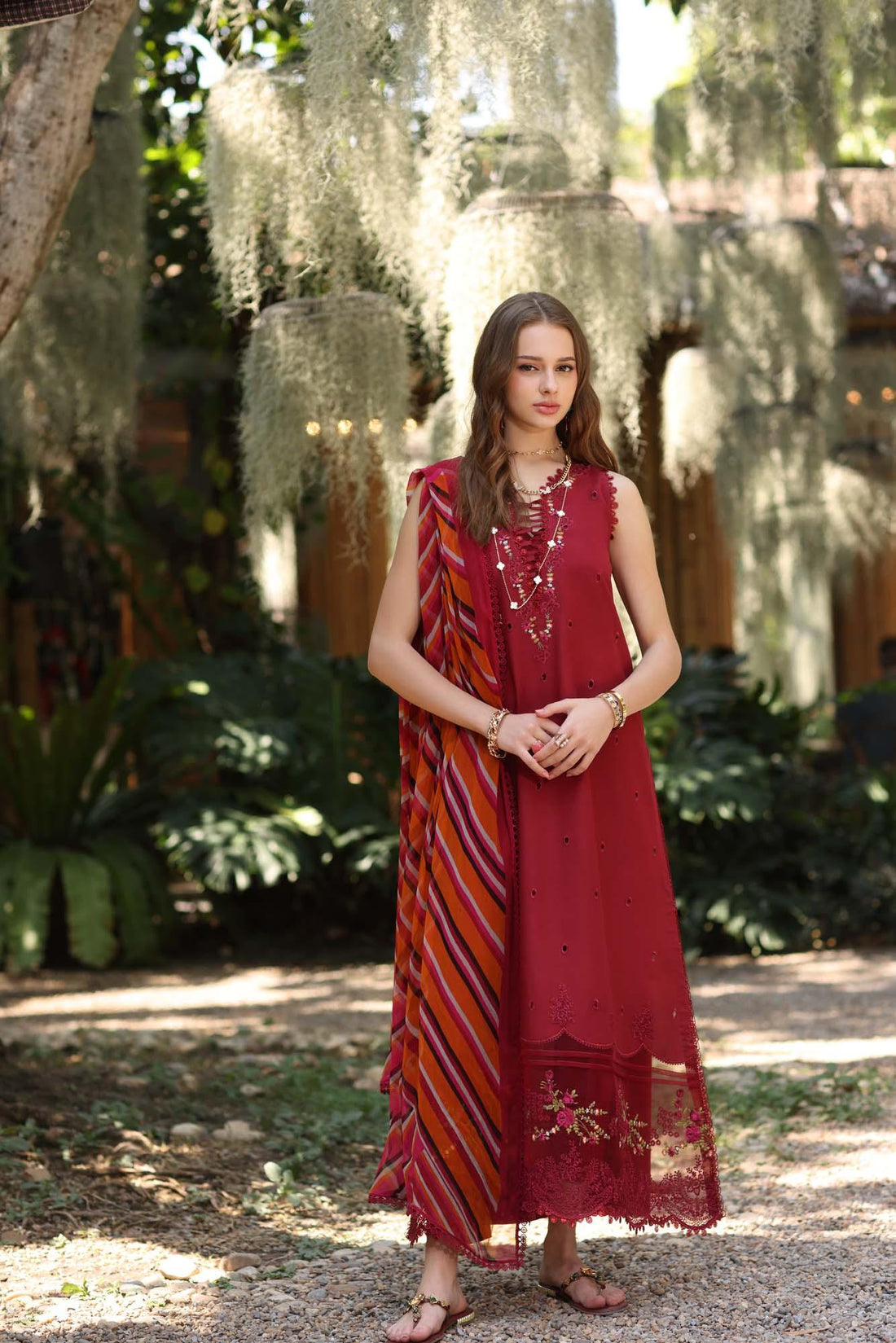 Noor by Saadia Asad | Eid Luxe Printedkari | D3-B - Rang-e-Khaas