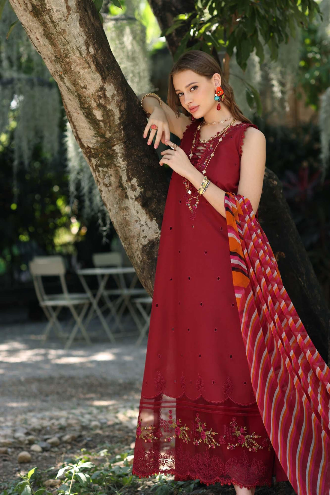 Noor by Saadia Asad | Eid Luxe Printedkari | D3-B - Rang-e-Khaas
