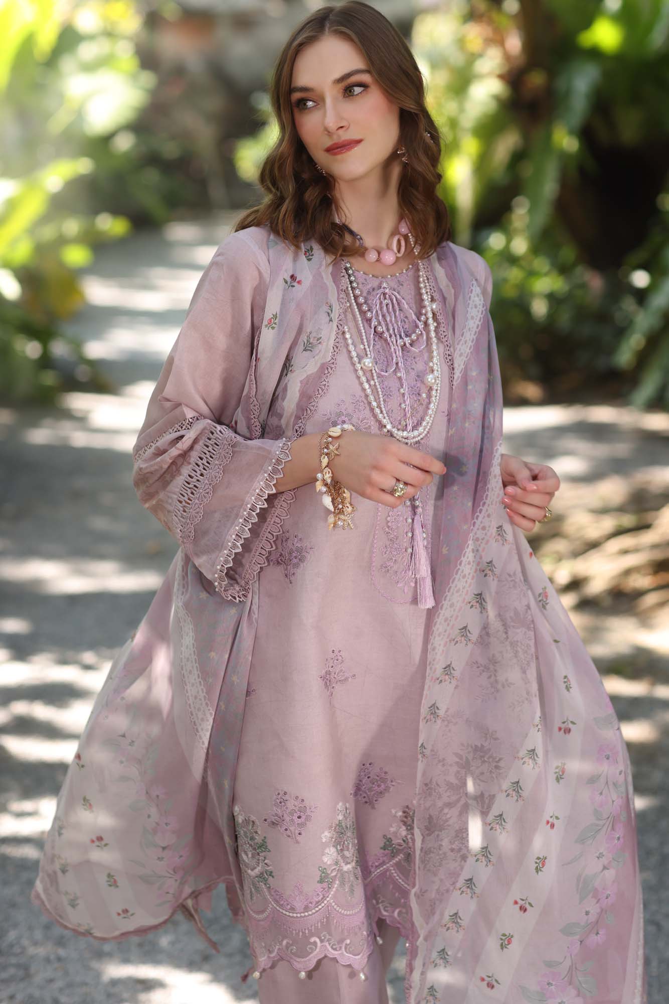 Noor by Saadia Asad | Eid Luxe Printedkari | D6-B