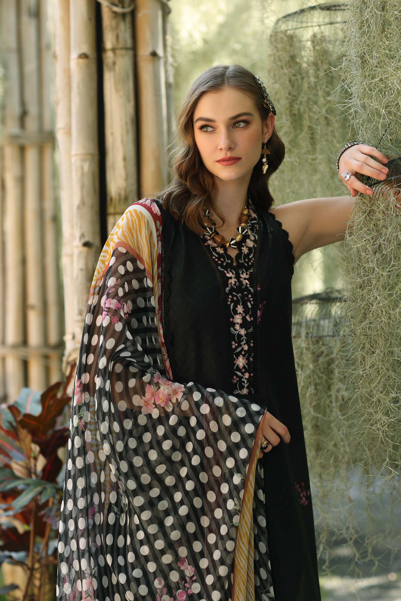 Noor by Saadia Asad | Eid Luxe Printedkari | D10-B - Rang-e-Khaas
