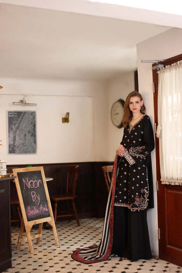 Noor by Saadia Asad | Winter Embroidered Printkhaas 25 | D1 - A - Rang-e-Khaas