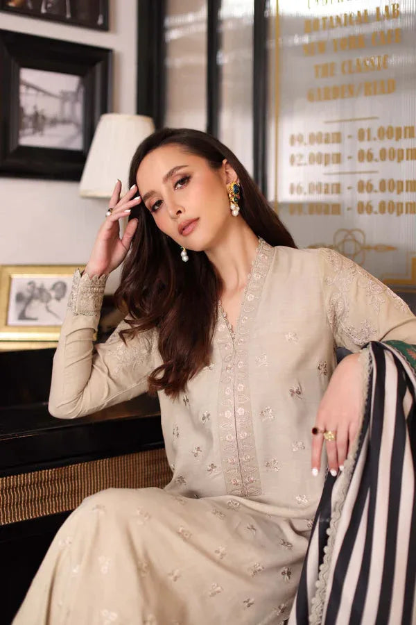 Noor by Saadia Asad | Winter Embroidered Printkhaas 25 | D1 - B - Rang-e-Khaas