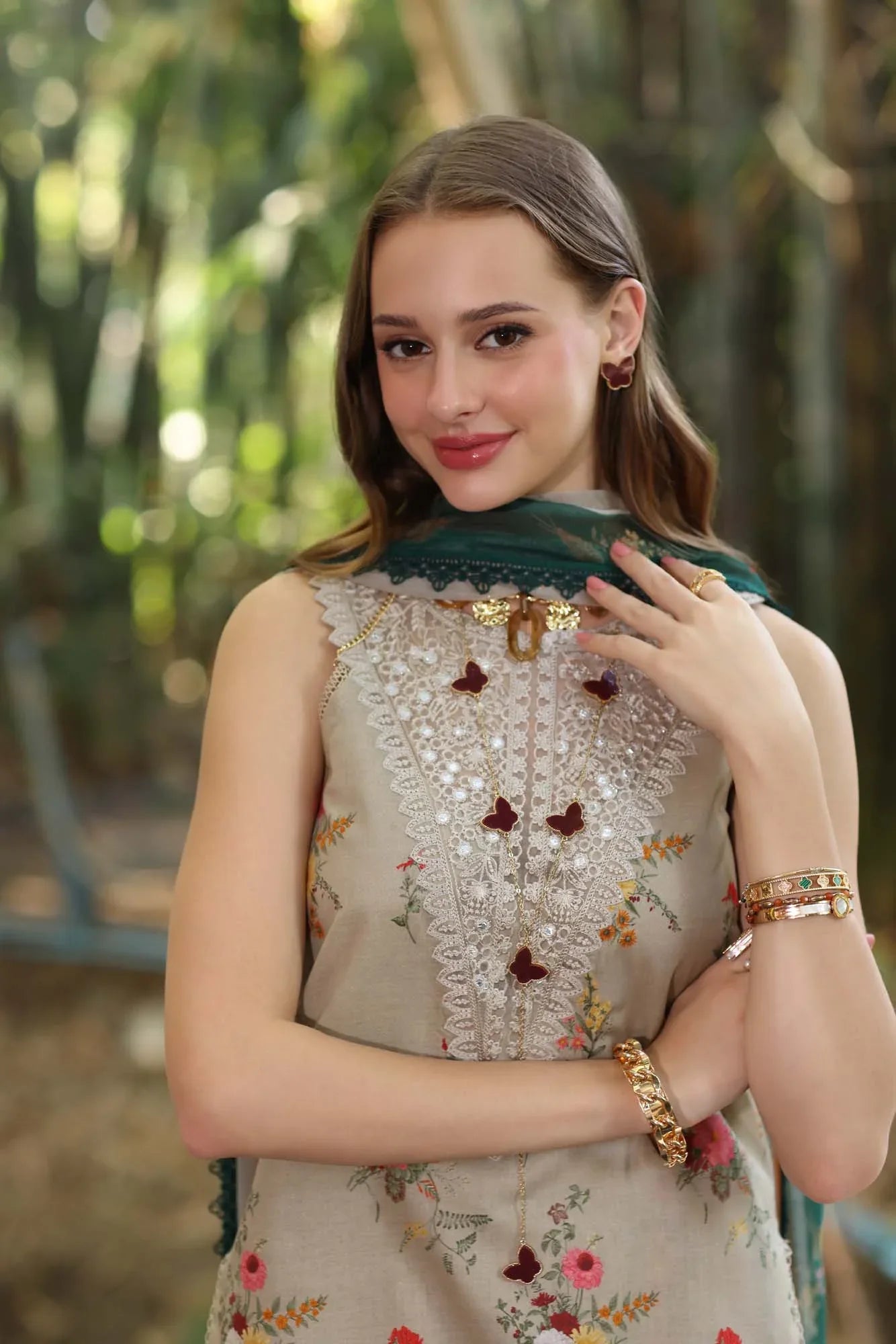 Noor by Saadia Asad | Eid Luxe Printedkari | D4-A - Rang-e-Khaas