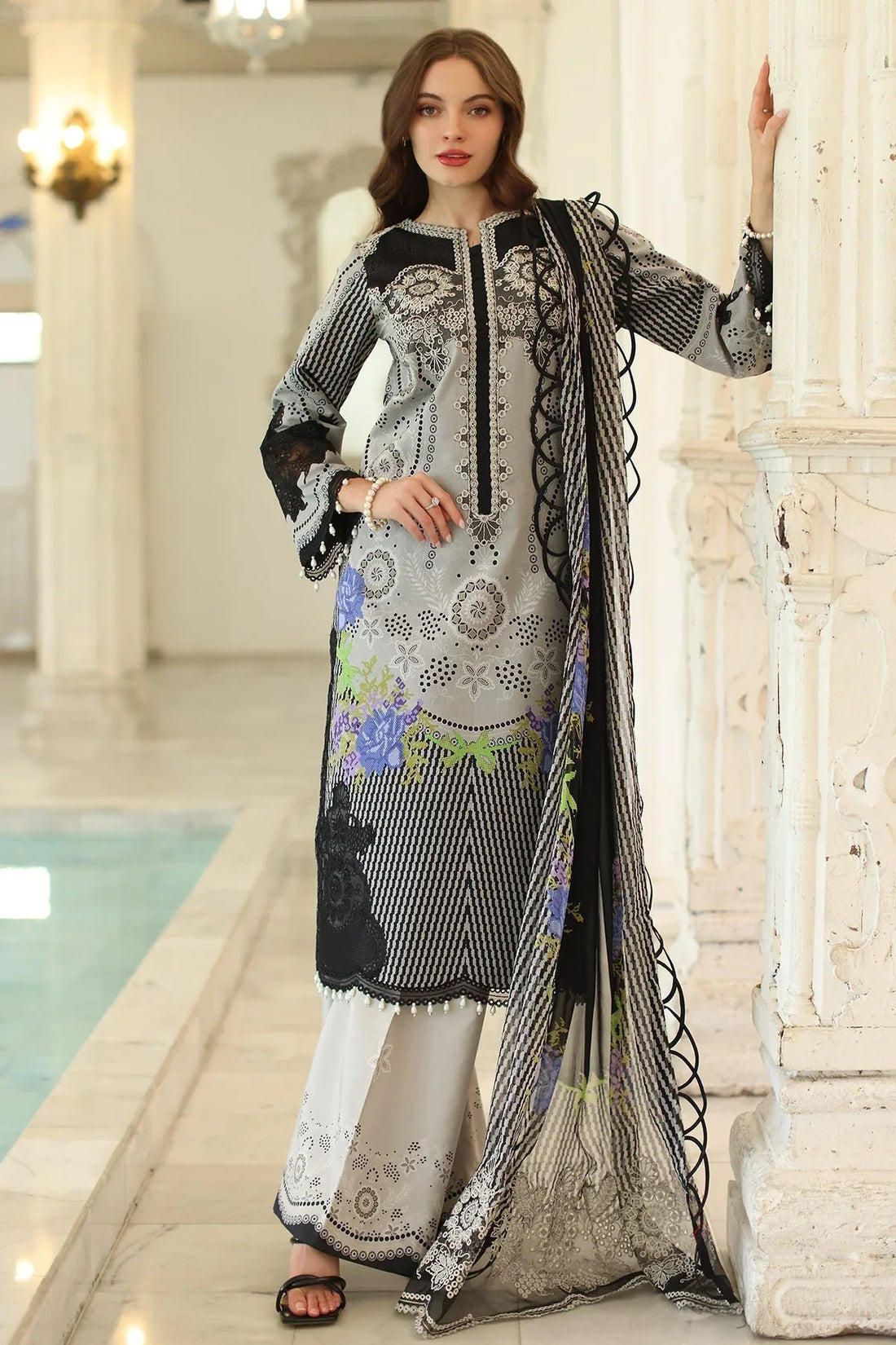 Charizma | Aniq Lawn Collection | AN5-02 - Rang-e-Khaas