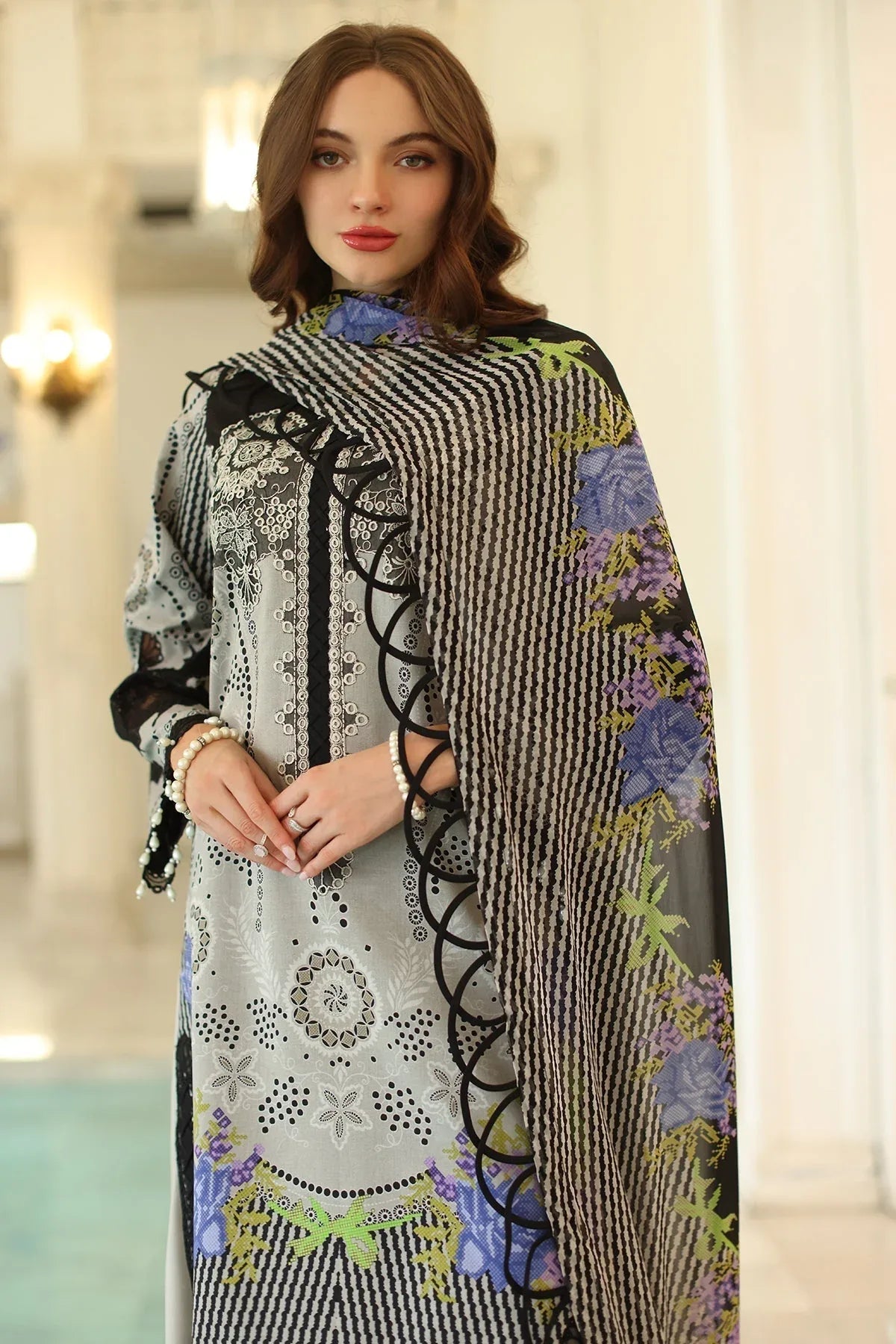 Charizma | Aniq Lawn Collection | AN5-02 - Rang-e-Khaas