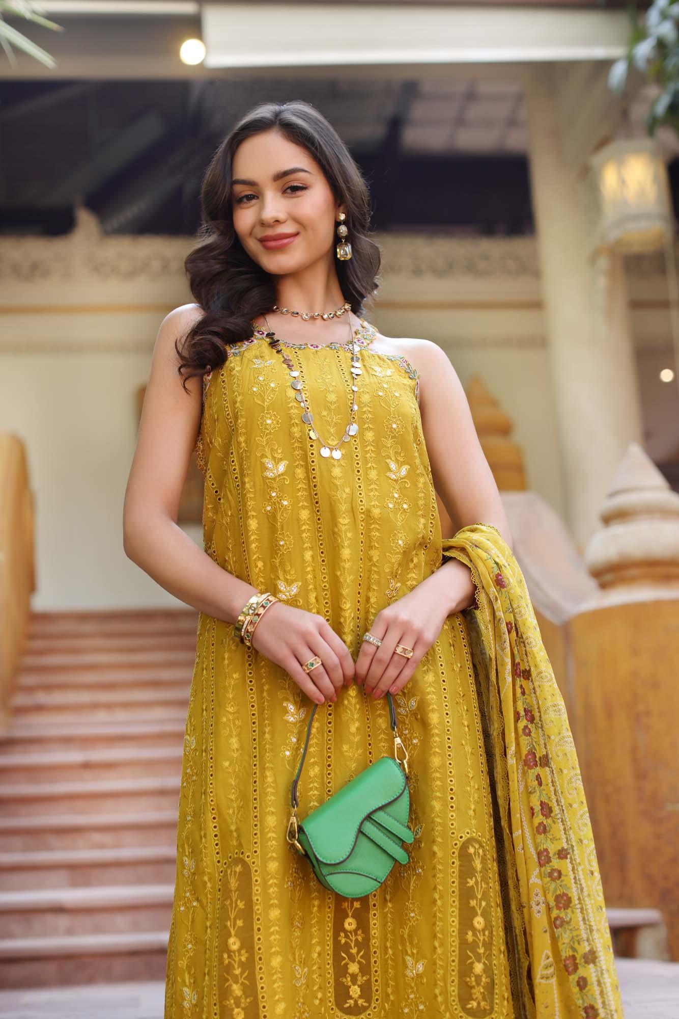 Noor by Saadia Asad | Eid Luxury Laserkari 25 | D5-A - Rang-e-Khaas