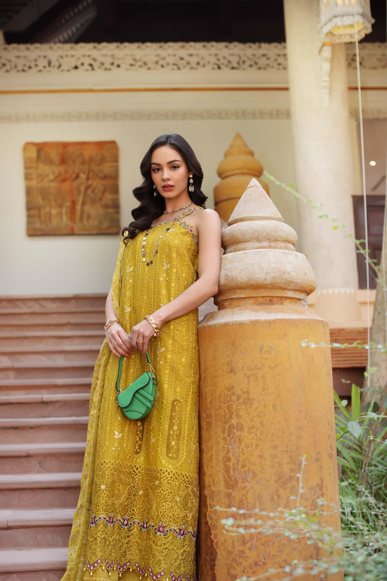 Noor by Saadia Asad | Eid Luxury Laserkari 25 | D5-A - Rang-e-Khaas