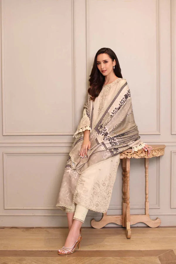 Noor by Saadia Asad | Winter Embroidered Printkhaas 25 | D7 - A - Rang-e-Khaas