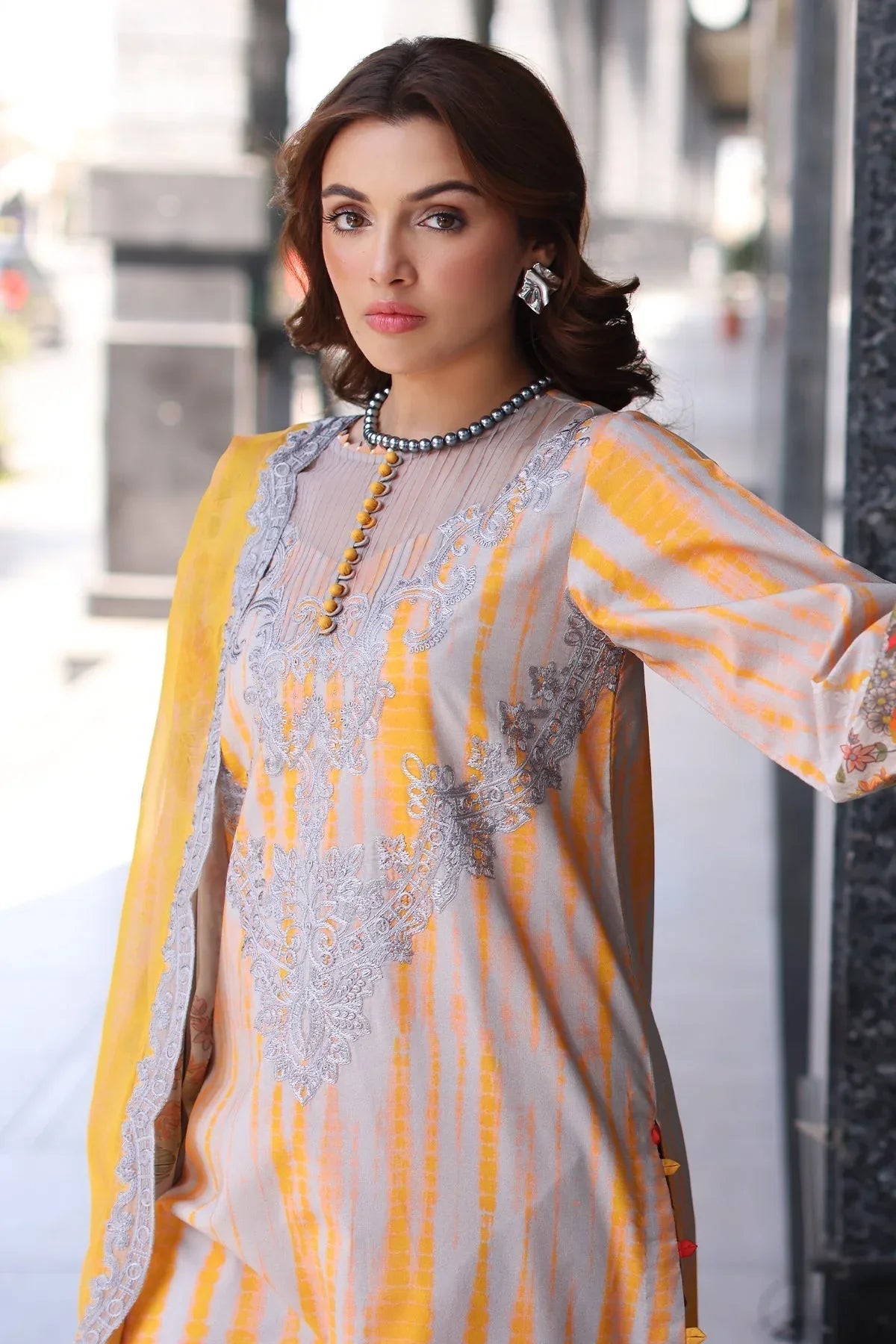 Charizma | Combination Lawn |  CC5-25 - Rang-e-Khaas