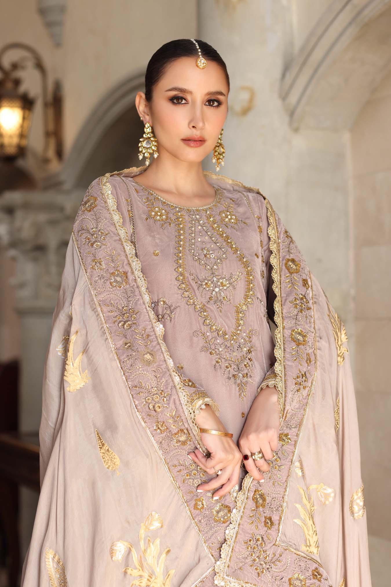 Noor by Saadia Asad | Handcrafted Velvet 25 | Khayal - Rang-e-Khaas