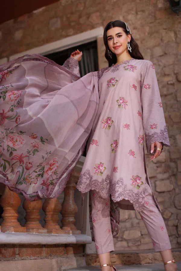 Noor by Saadia Asad | Eid Luxe Printkari 24 | D4 - Rang-e-Khaas