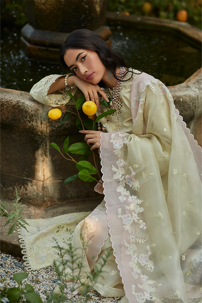 SUFFUSE | CASUAL PRET '23 | LIANA