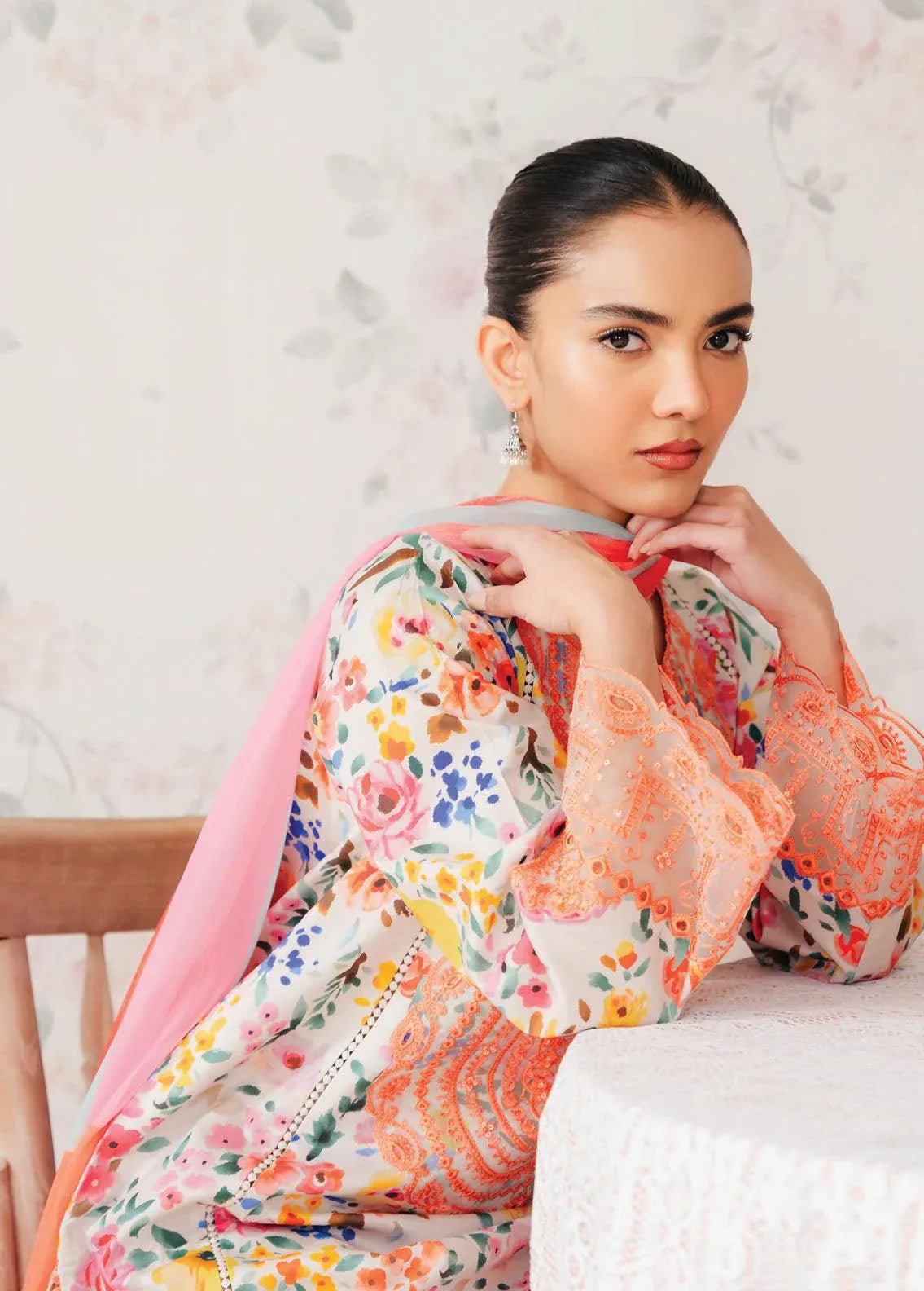 Afrozeh The Floral Charm Embroidered Lawn 3Pc Suit AL-24-V1-06 - Rang-e-Khaas