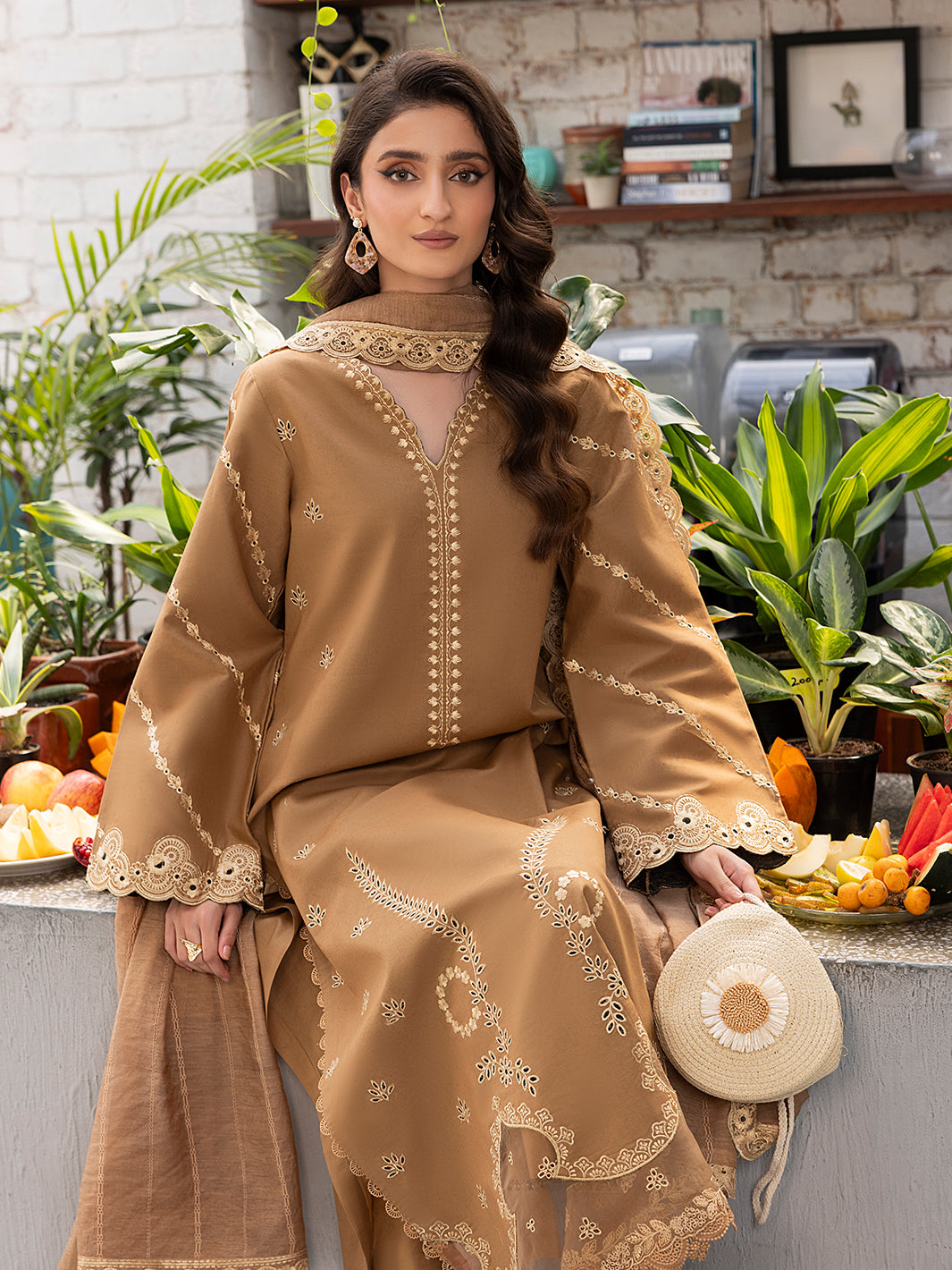 Izel | Meadow Muse Embroidered Lawn 25 | AVELA