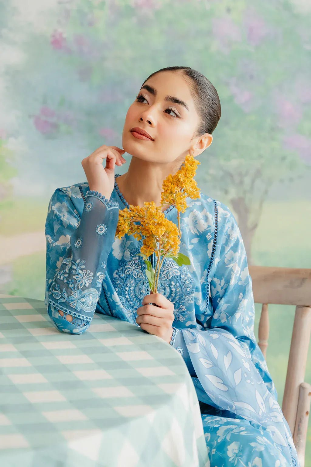 Afrozeh | The Floral Charm | Nigella - Rang-e-Khaas