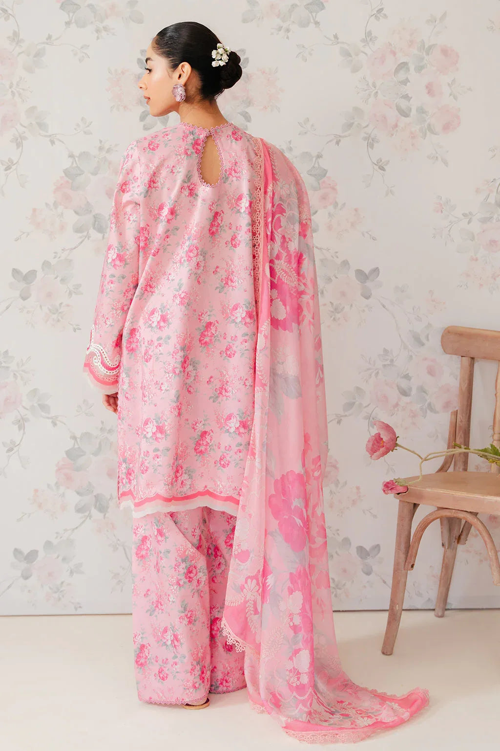 Afrozeh | The Floral Charm | Begonia - Rang-e-Khaas