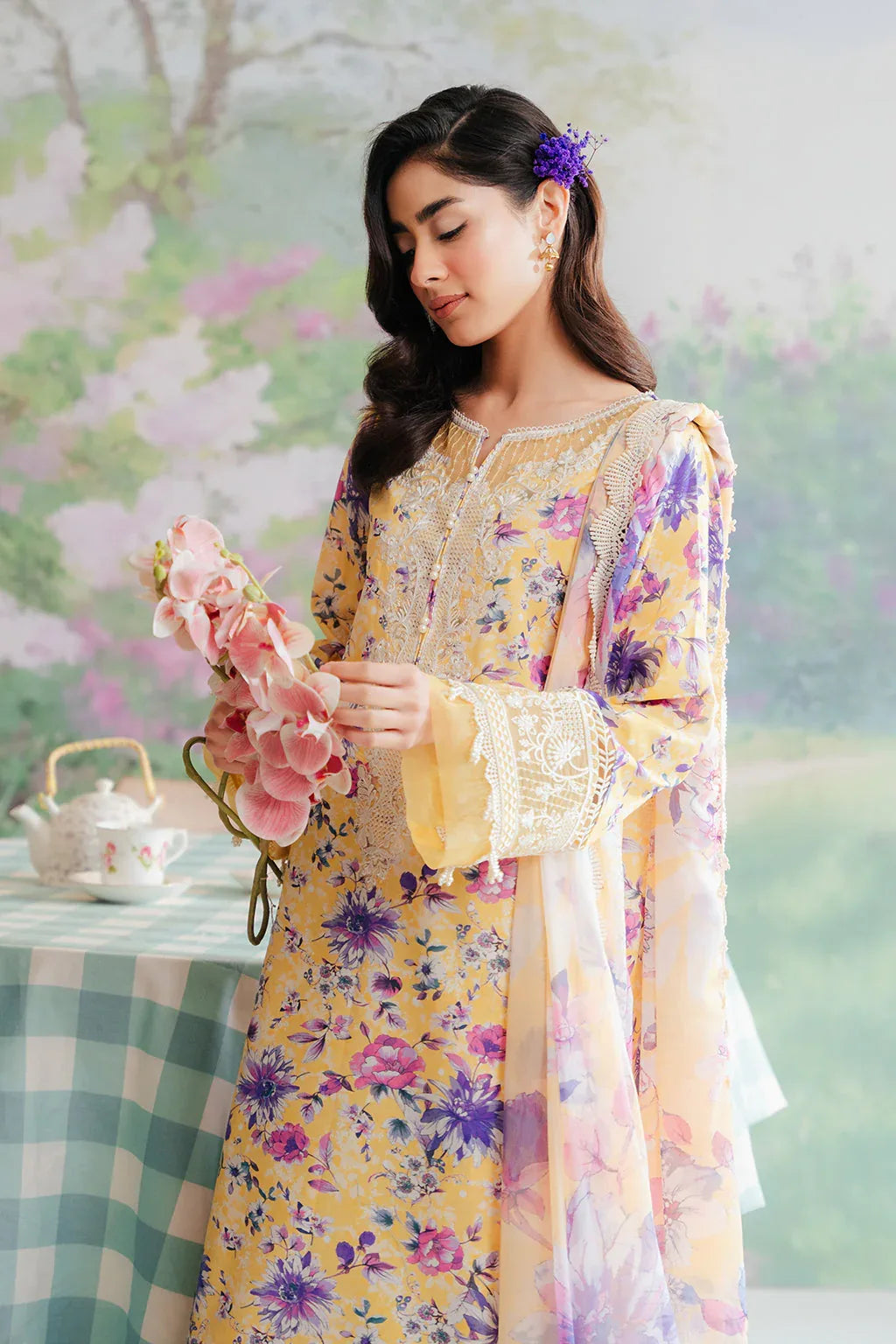 Afrozeh | The Floral Charm | Tuscany - Rang-e-Khaas